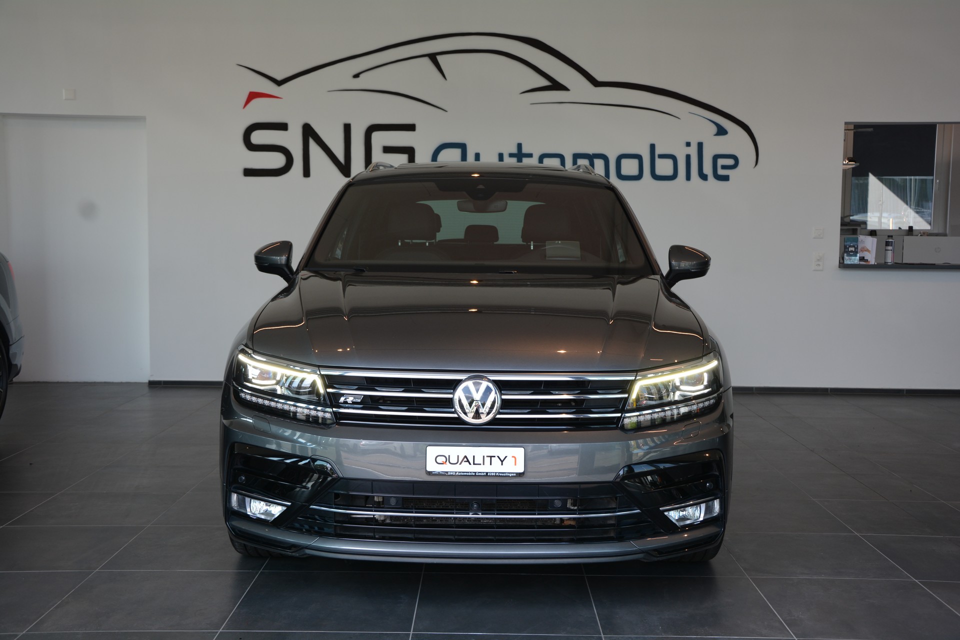 VW Tiguan 2.0 TDI SCR Highline 4Motion DSG R-Line