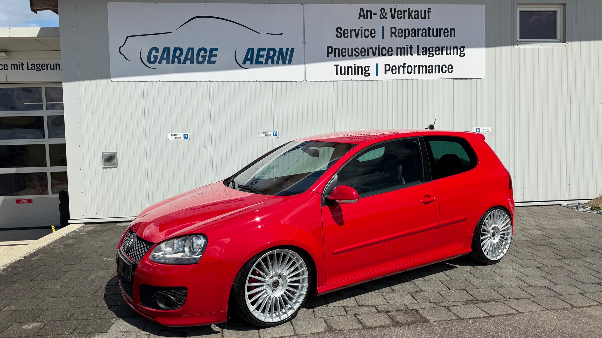 VW Golf 2.0 TFSI GTI Edition 30