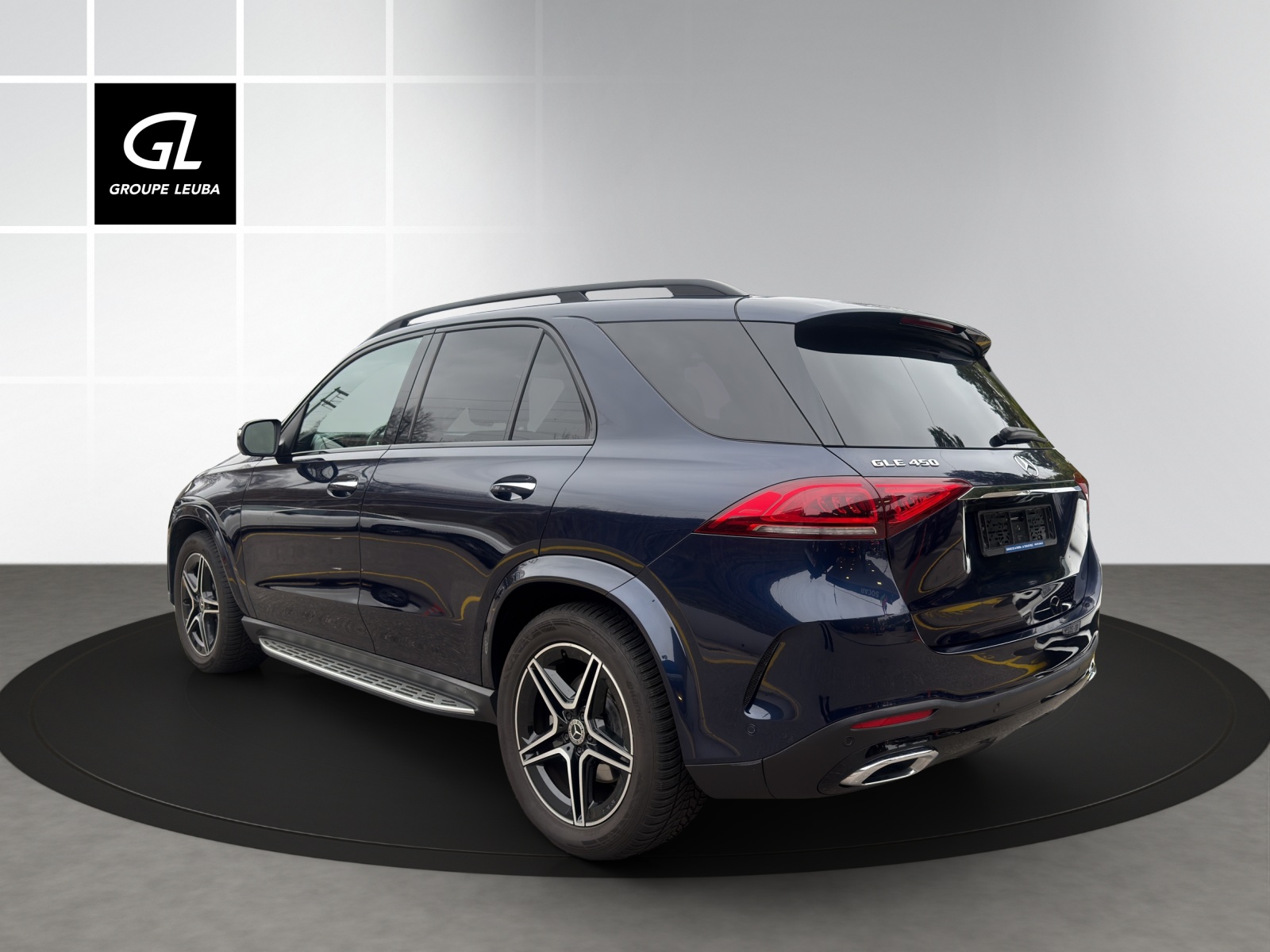 MERCEDES-BENZ GLE 450 AMG Line 4Matic-showroom-element-3