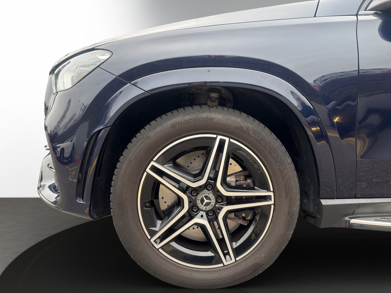 MERCEDES-BENZ GLE 450 AMG Line 4Matic-image-5