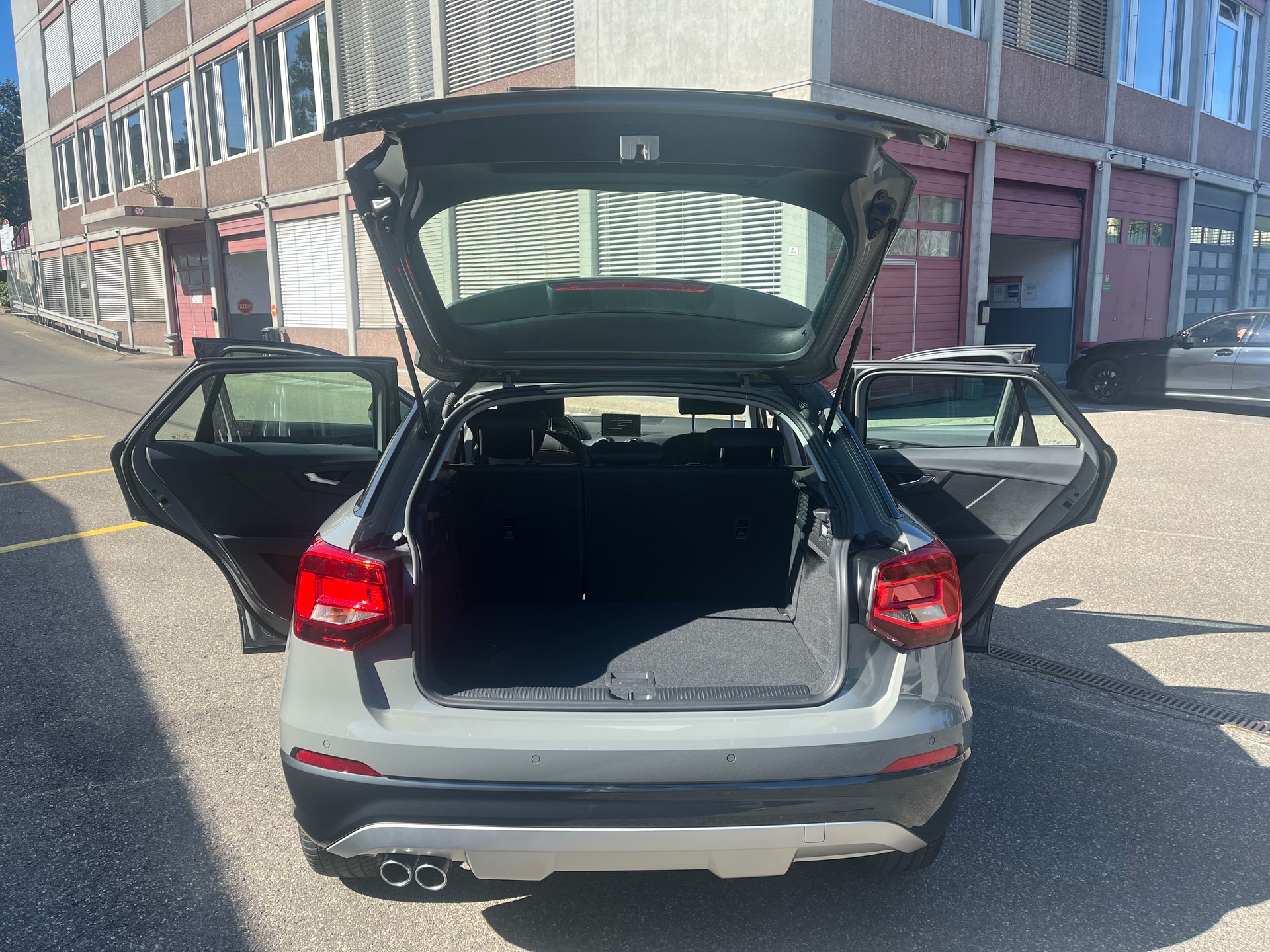 AUDI 1.5 35 TFSI S-Tronic-image-2