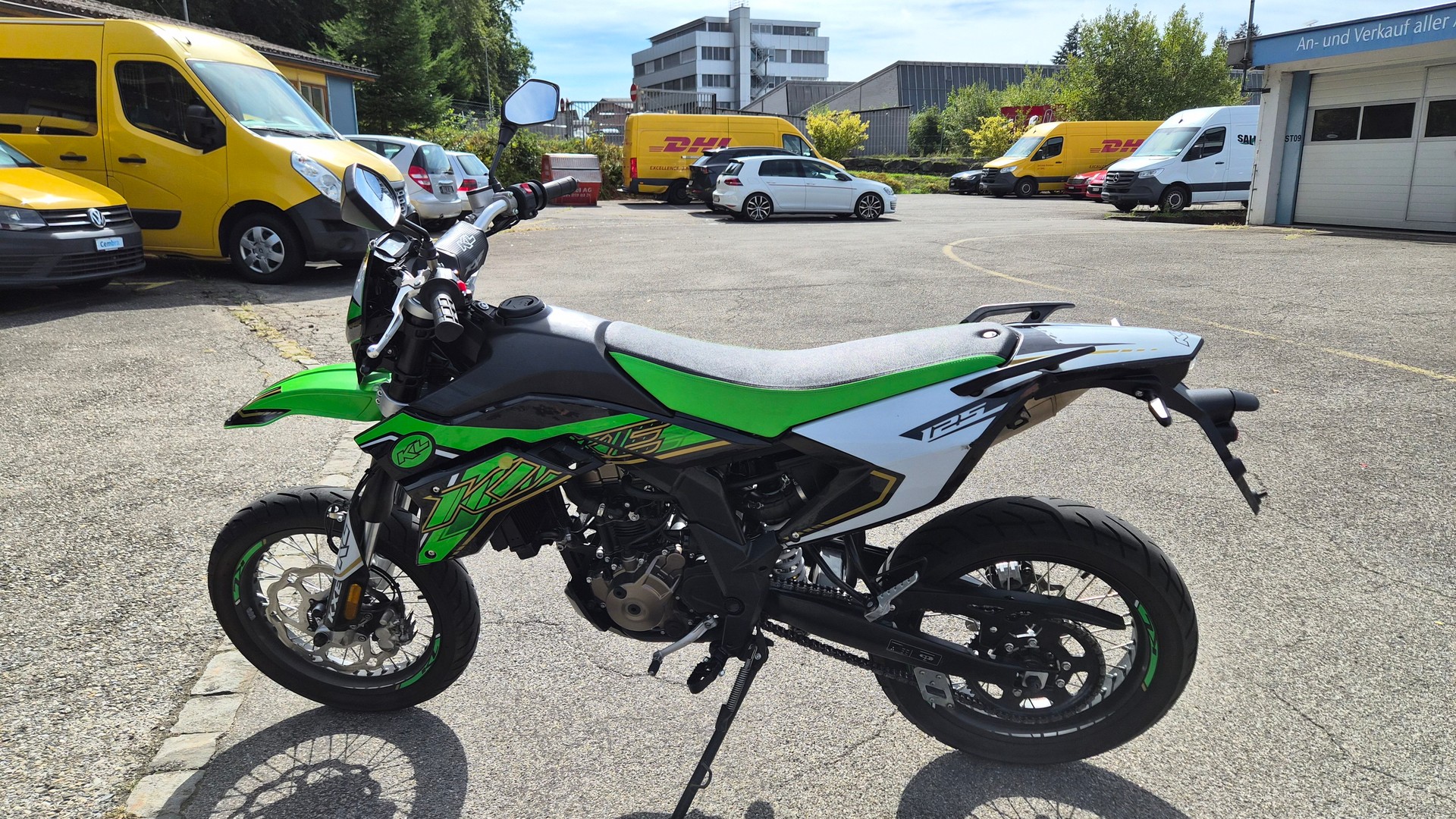 KL KXE 125 Supermoto-image-5