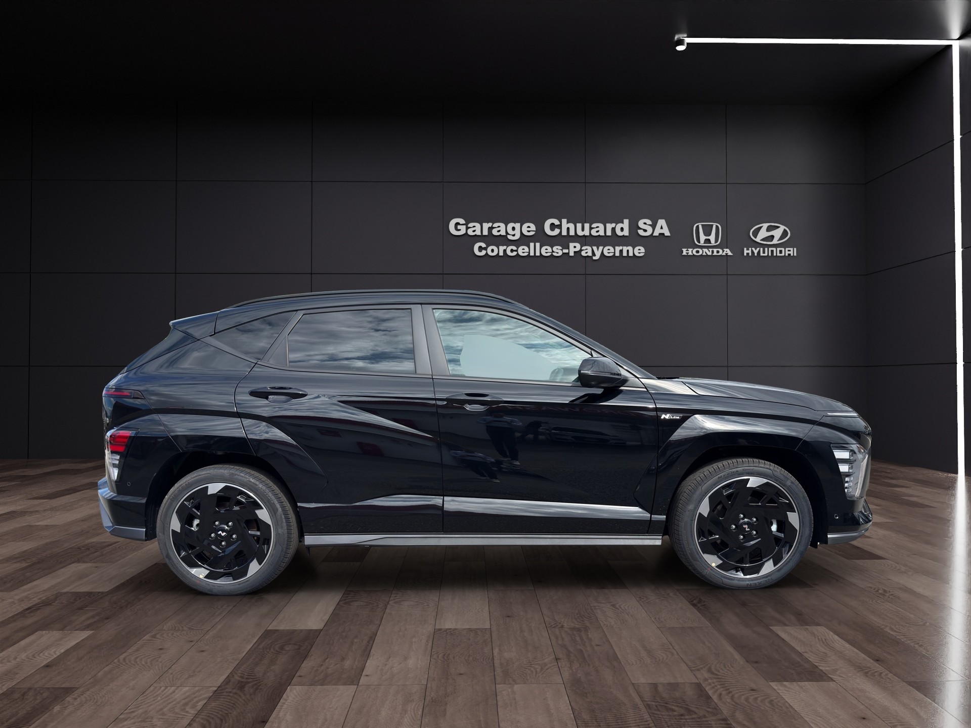 HYUNDAI Kona EV 65.4 kWh N Line-showroom-element-3