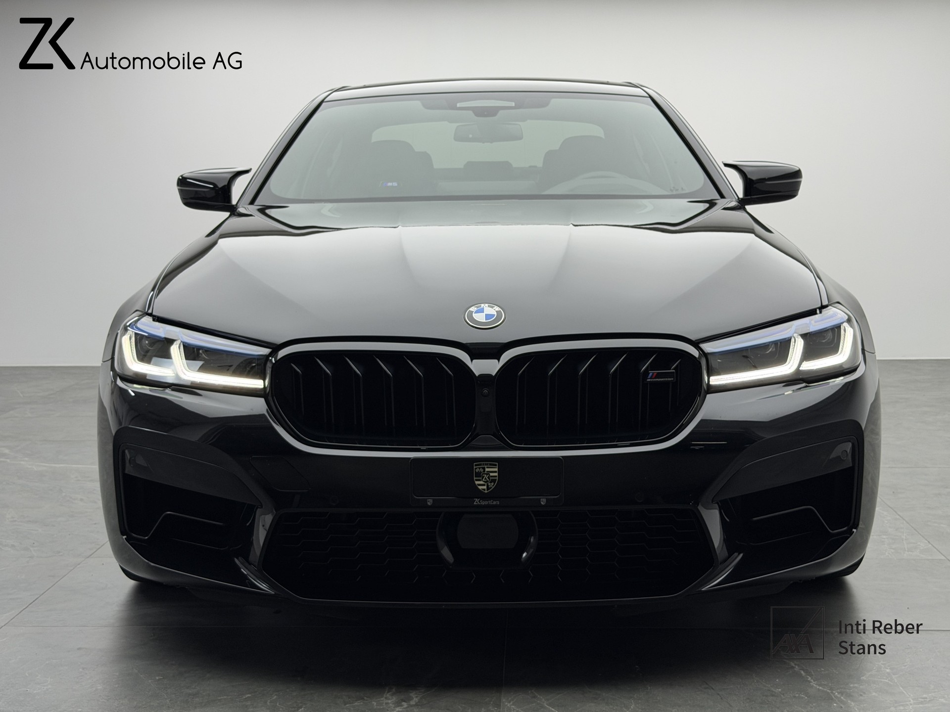 BMW M5 xDrive BLACK SAPPHIRE METALLIC Competition Drivelogic-showroom-element-3
