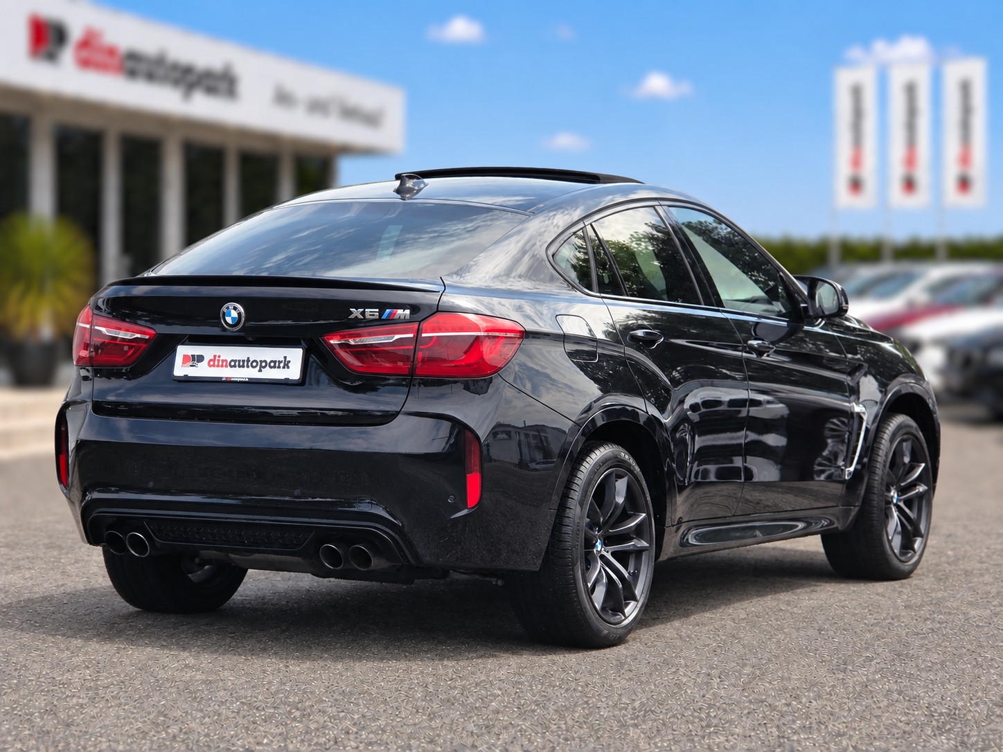 BMW X6M Edition Black Fire Steptronic * CH-Fahrzeug *-showroom-element-3