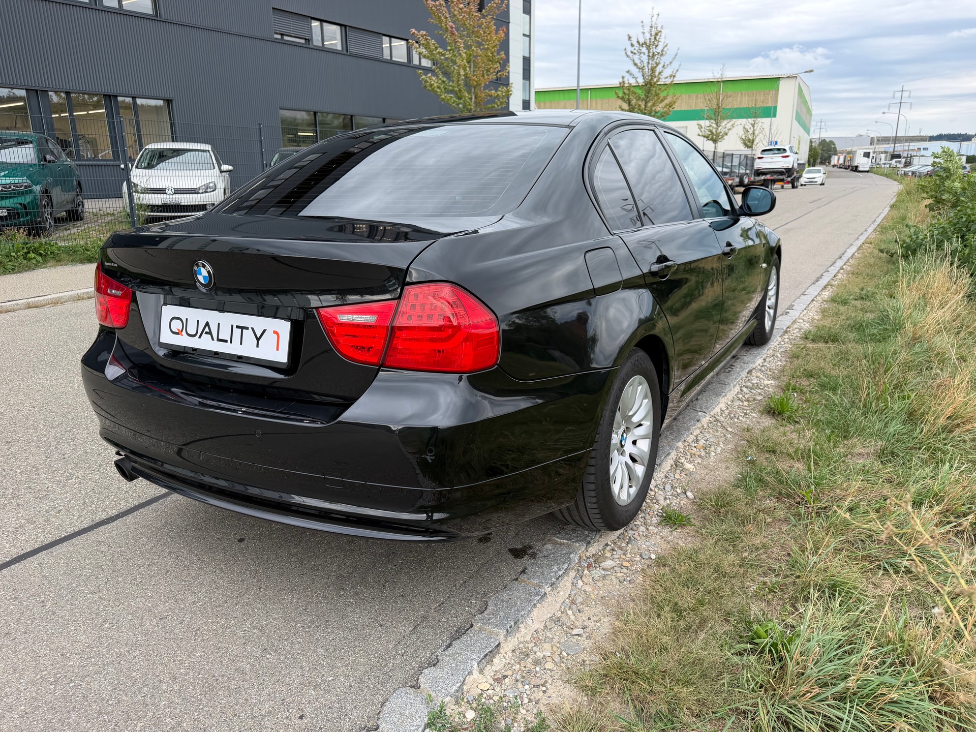 BMW 318i Steptronic-image-19