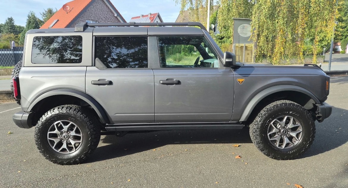 FORD Bronco 2.7 EcoB Badlands e-4WD EU-Modell-showroom-element-3