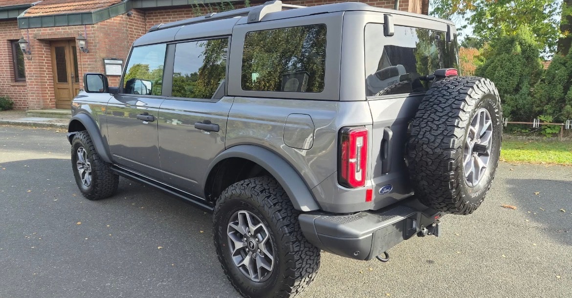 FORD Bronco 2.7 EcoB Badlands e-4WD EU-Modell-showroom-element-2