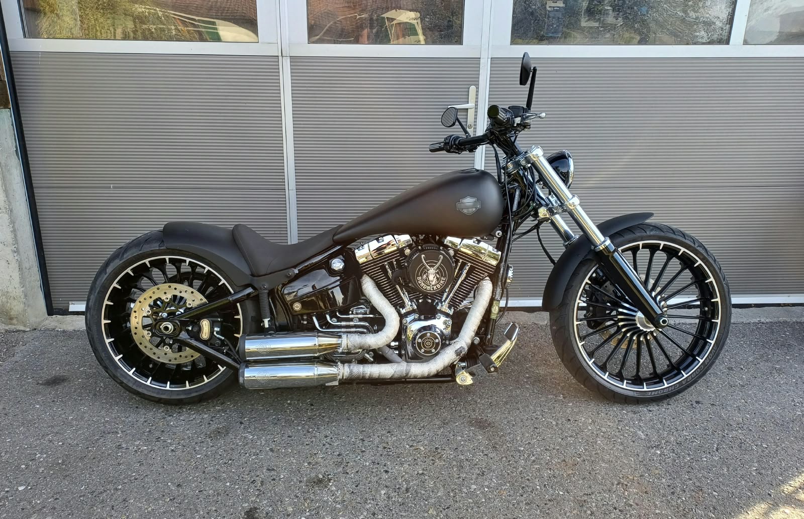 HARLEY-DAVIDSON FXSB Breakout 103 ABS-image-0