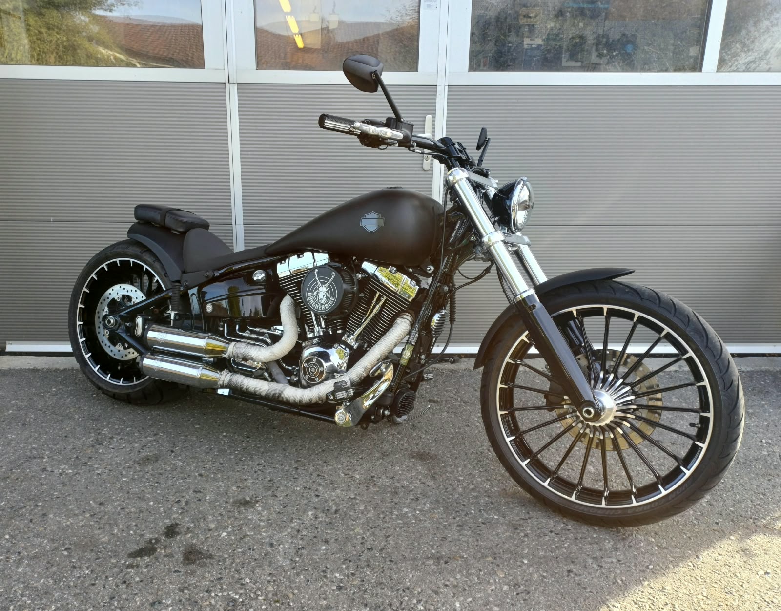 HARLEY-DAVIDSON FXSB Breakout 103 ABS-image-2