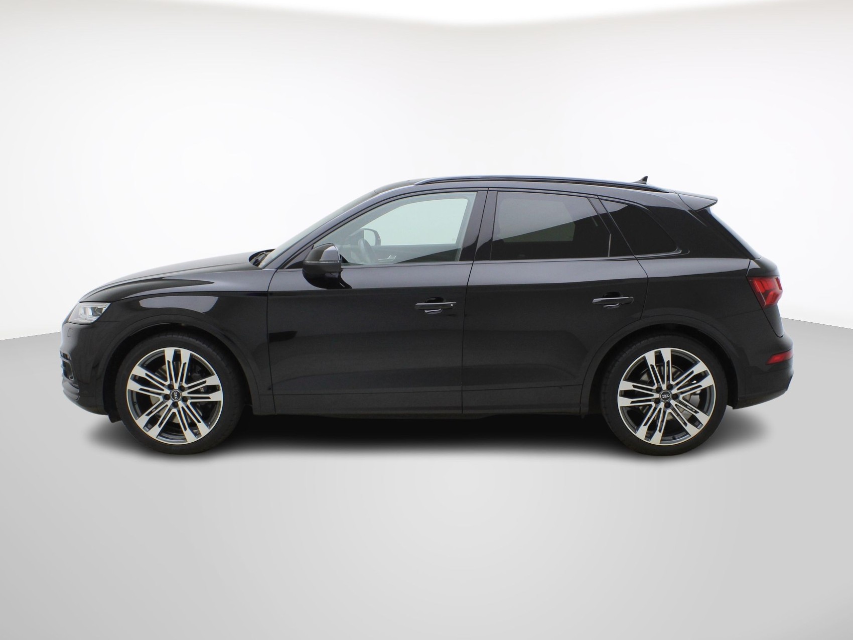 AUDI SQ5 3.0 V6 TDI quattro T-Tronic-showroom-element-2