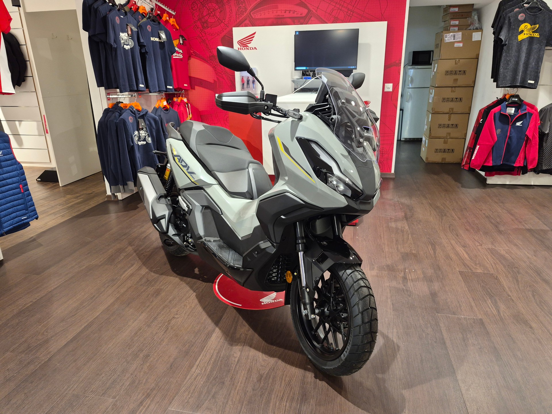 HONDA ADV 350-image-0