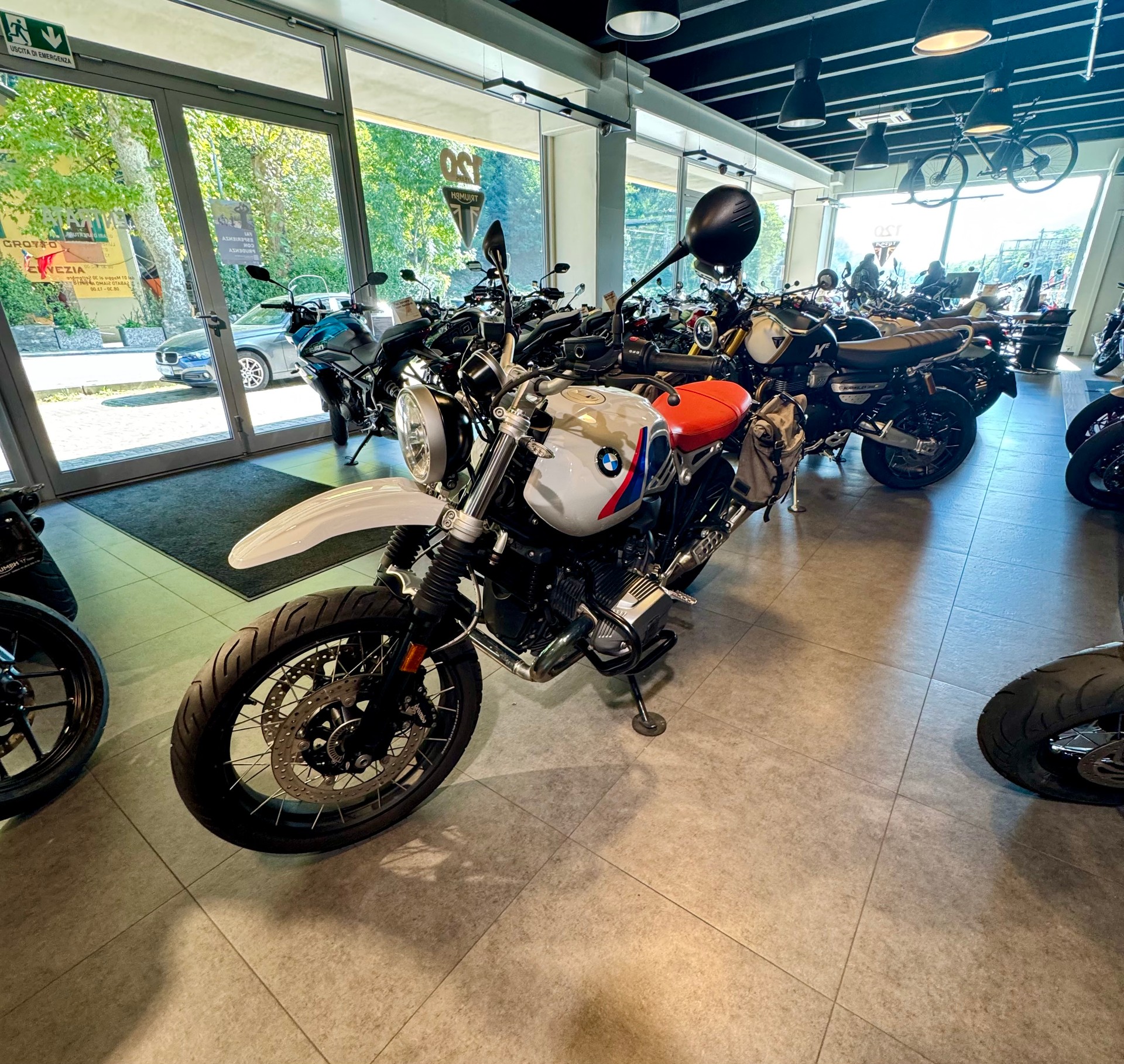 BMW R nineT Urban G/S ABS-image-2