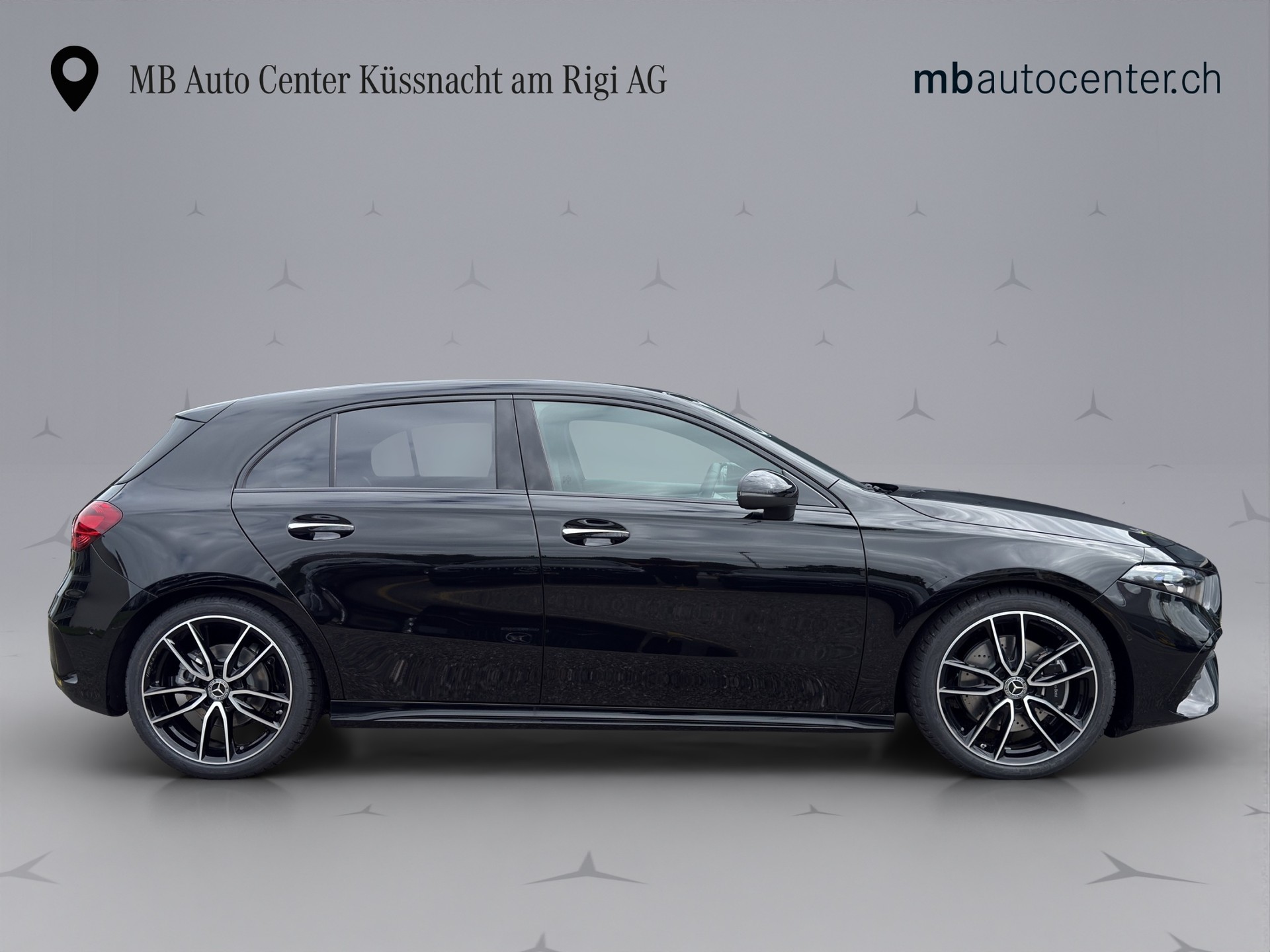 MERCEDES-BENZ A-Klasse W177 A 220 4m-image-8