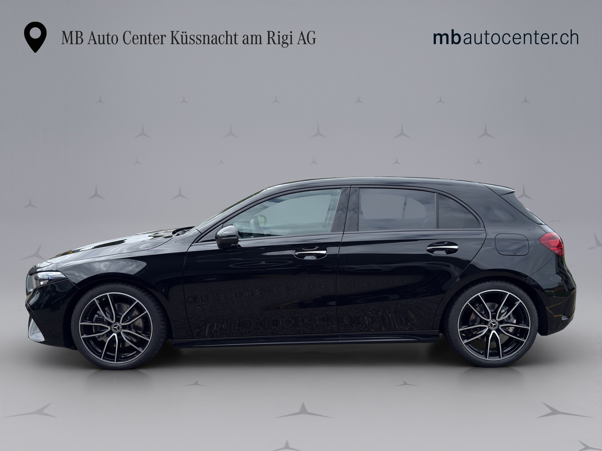 MERCEDES-BENZ A-Klasse W177 A 220 4m-image-4