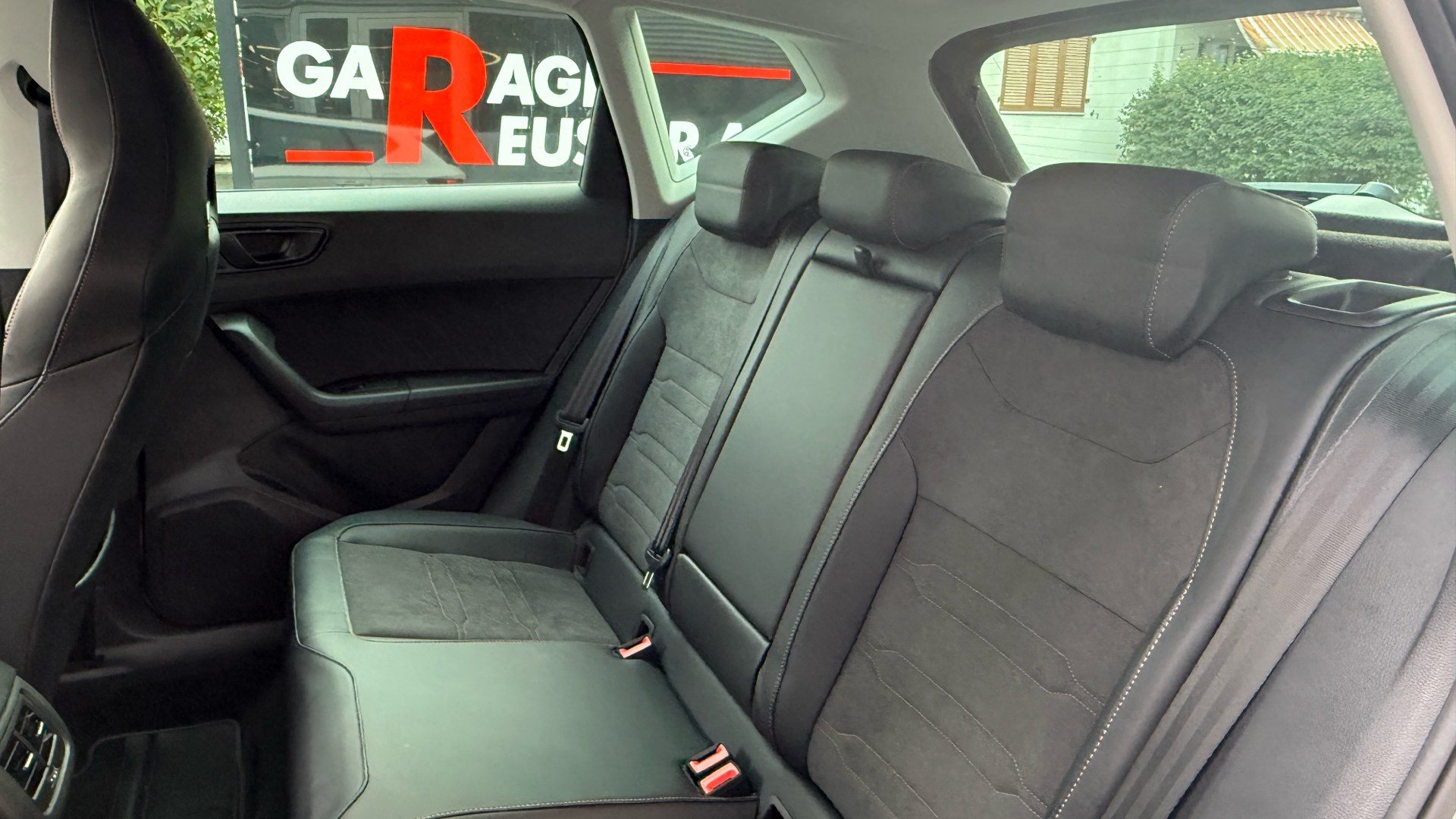 CUPRA Ateca Basis 4Drive *** ANHÄNGERKUPPLUNG & 5 JAHRE CUPRA WERKSGARANTIE ***-image-18