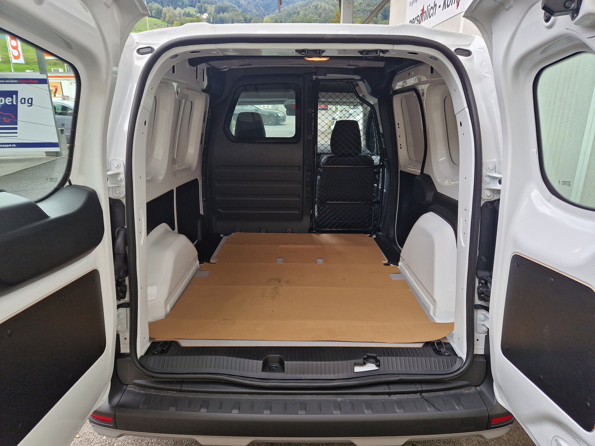 RENAULT KANGOO Van 1.3 TCe Advance-image-4