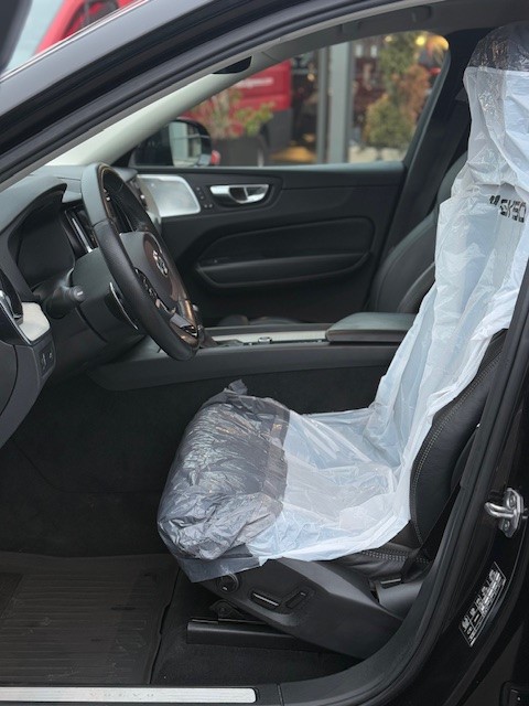 VOLVO XC60 D5 AWD Inscription Geartronic-image-6