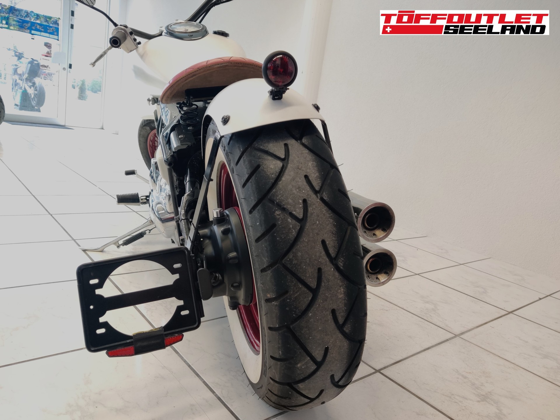 YAMAHA XVS 1100 Drag Star Ivory-image-3