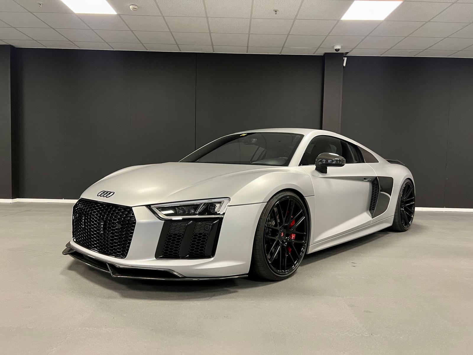 AUDI R8 Coupé 5.2 plus S-Tronic