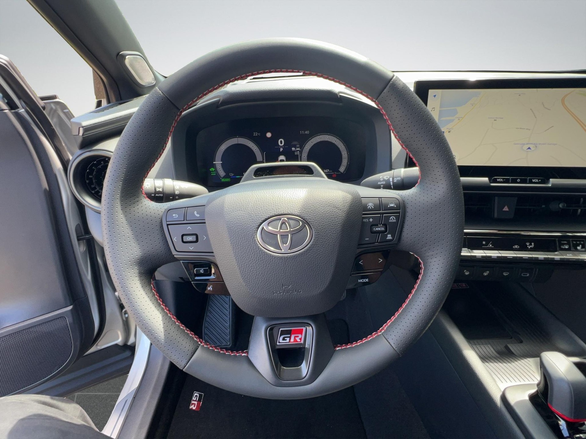 TOYOTA C-HR 2.0 PHEV GR Sport Premiere-image-9