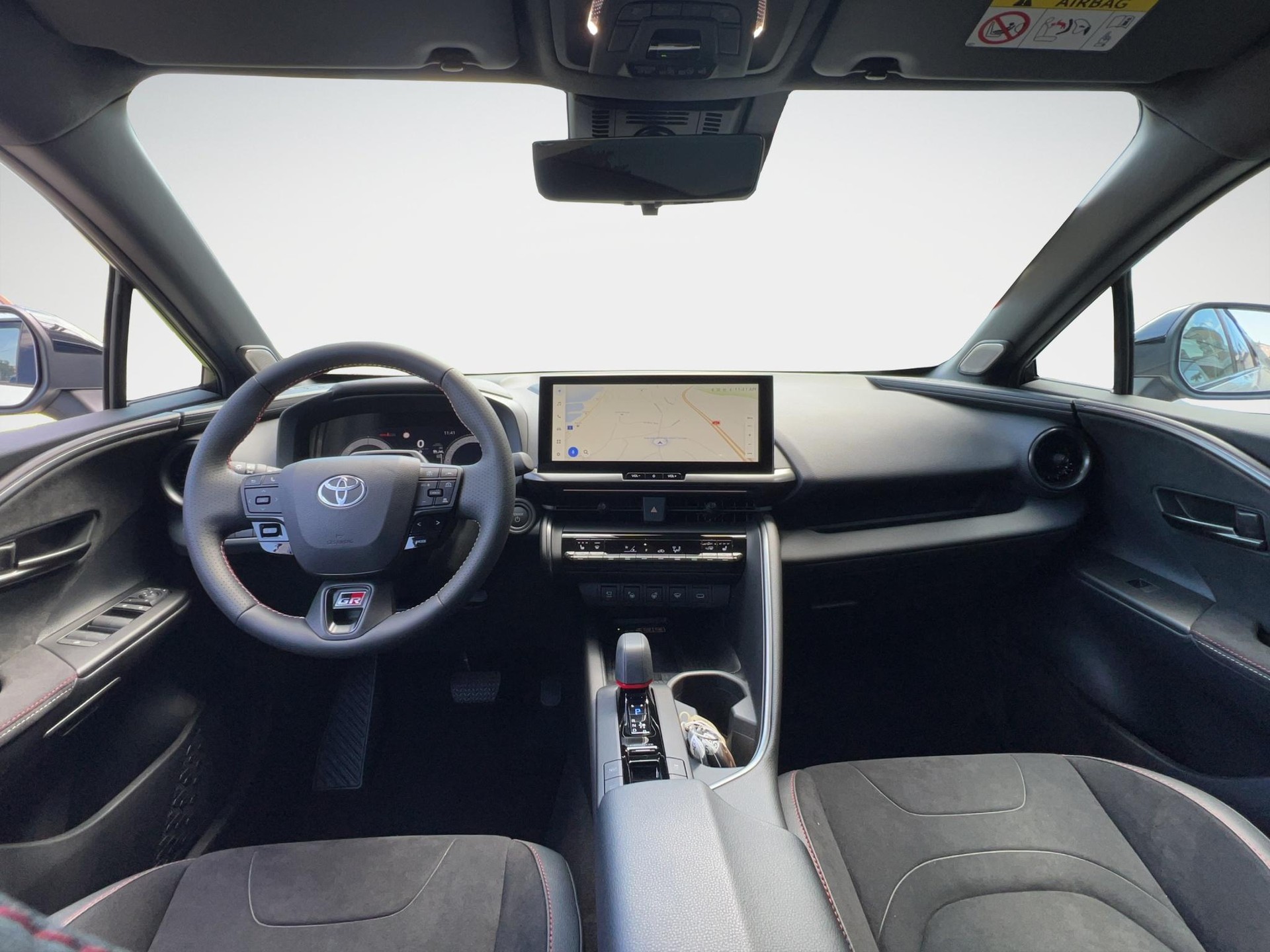 TOYOTA C-HR 2.0 PHEV GR Sport Premiere-image-11