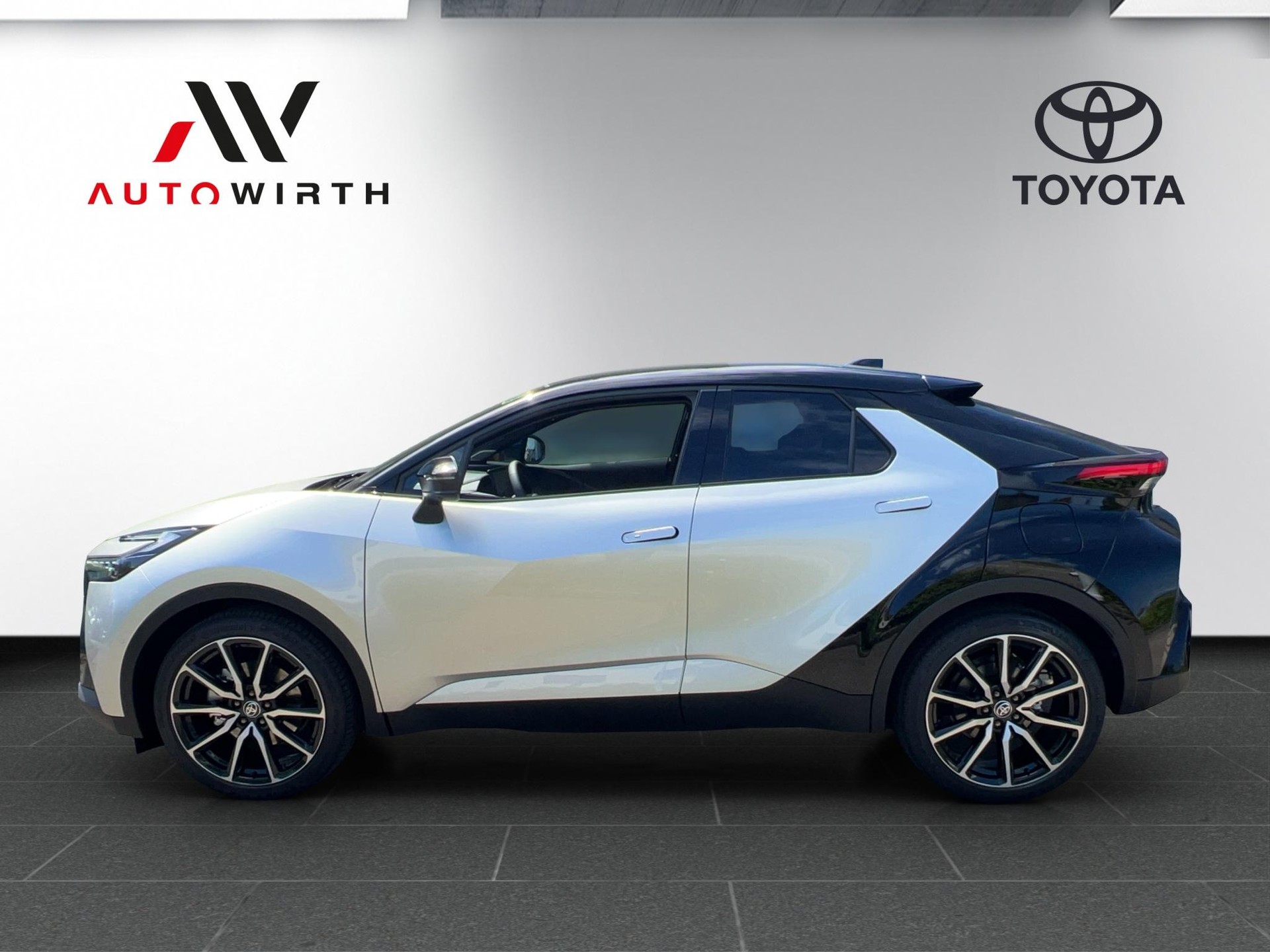 TOYOTA C-HR 2.0 PHEV GR Sport Premiere-image-7