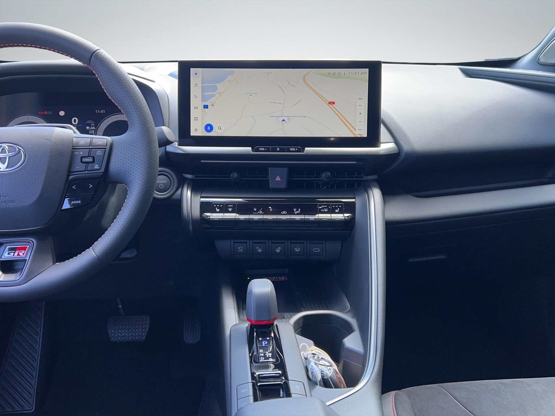 TOYOTA C-HR 2.0 PHEV GR Sport Premiere-image-12
