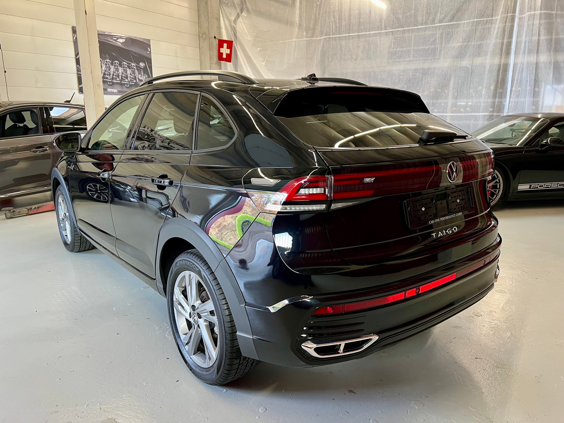 VW Taigo 1.5 TSI R-Line DSG-showroom-element-2