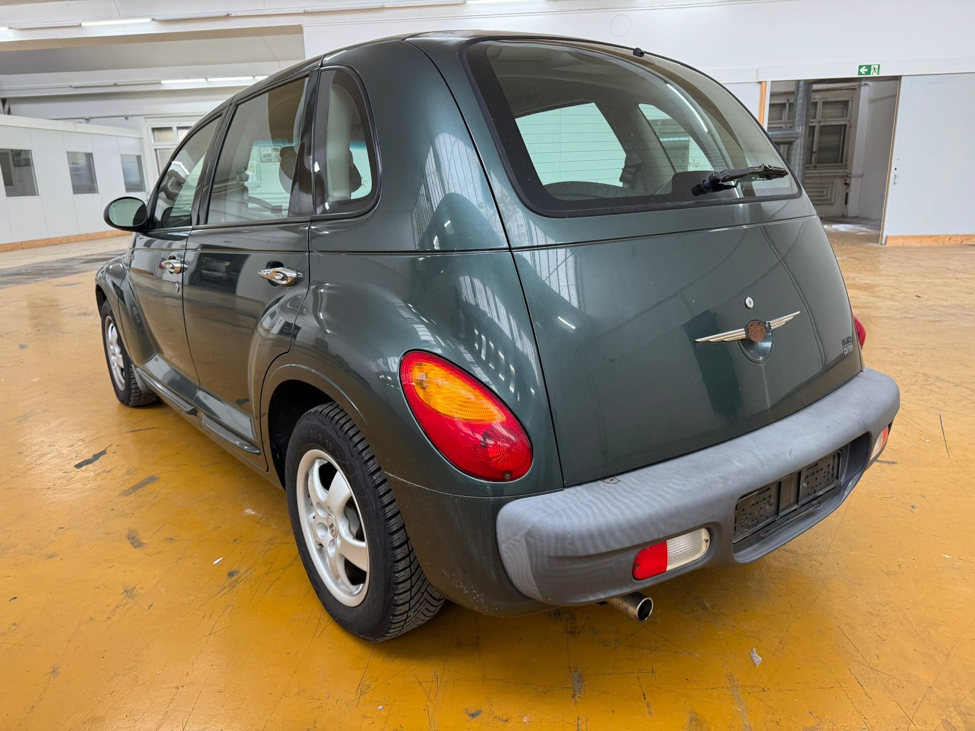 CHRYSLER PT Street Cruiser 2.0-image-8