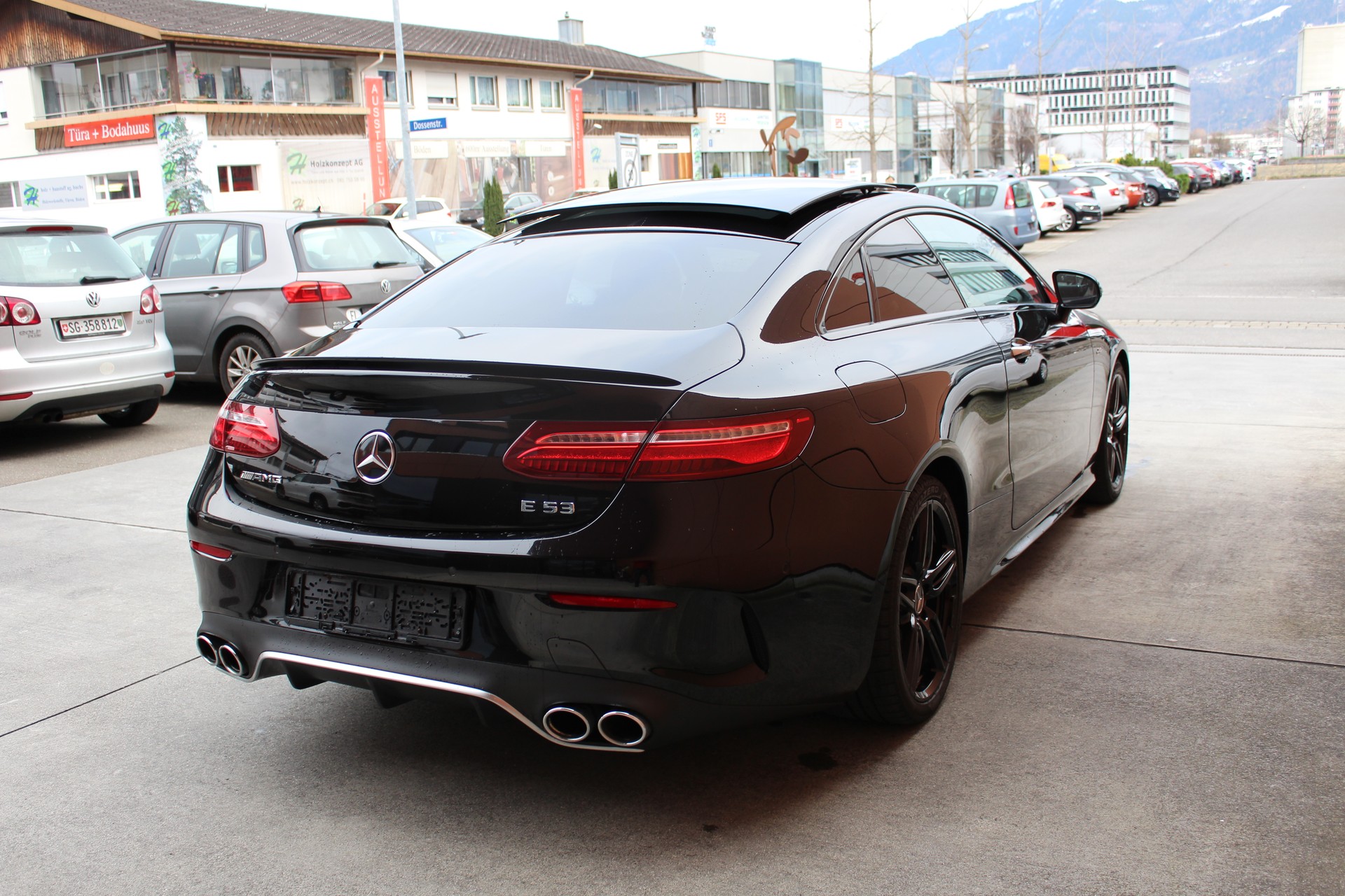 MERCEDES-BENZ E 53 Coupé AMG 4 Matic+ 9G-Tronic-image-4