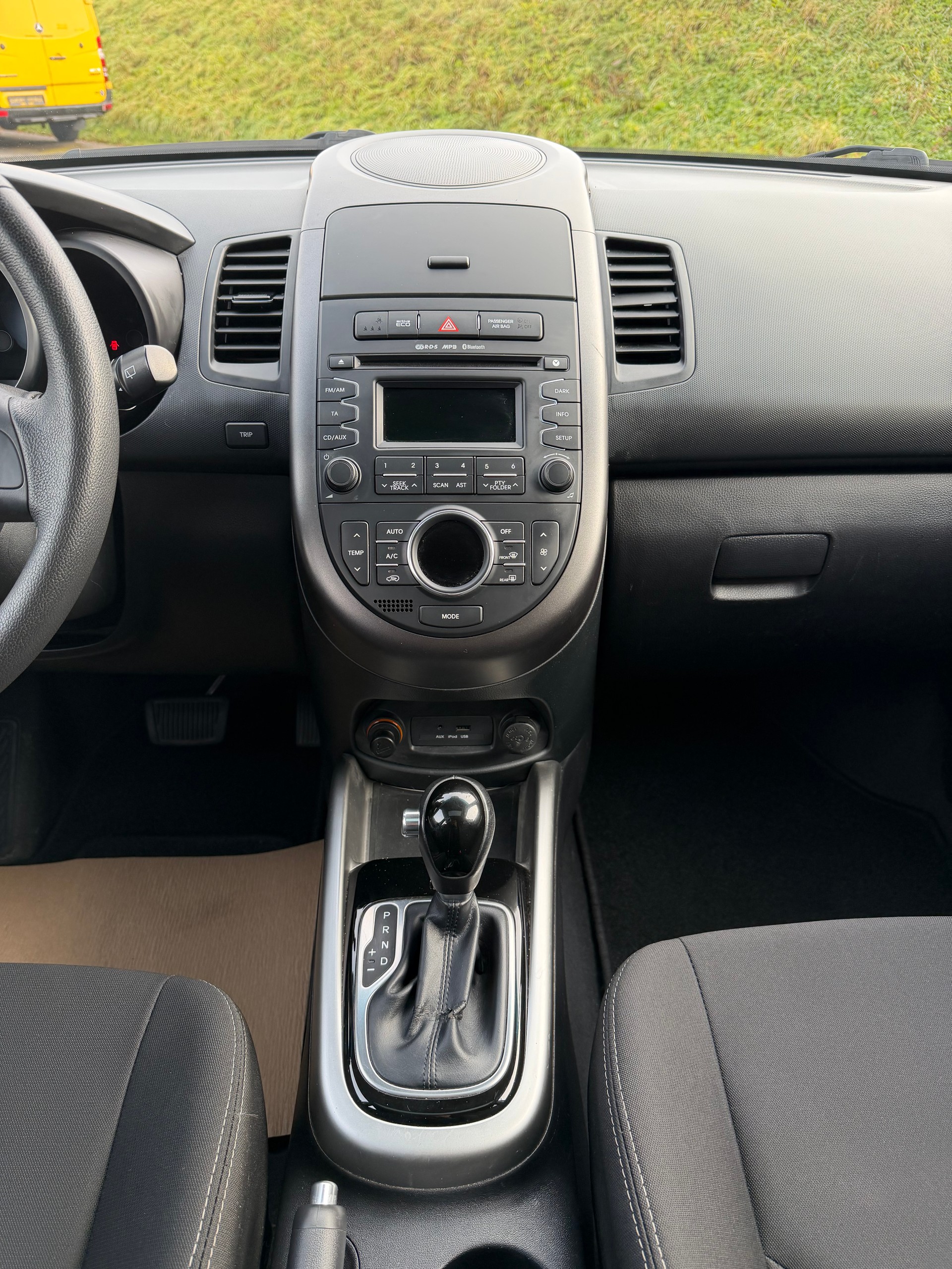 KIA Soul 1.6 CRDi Style Automatic-image-10