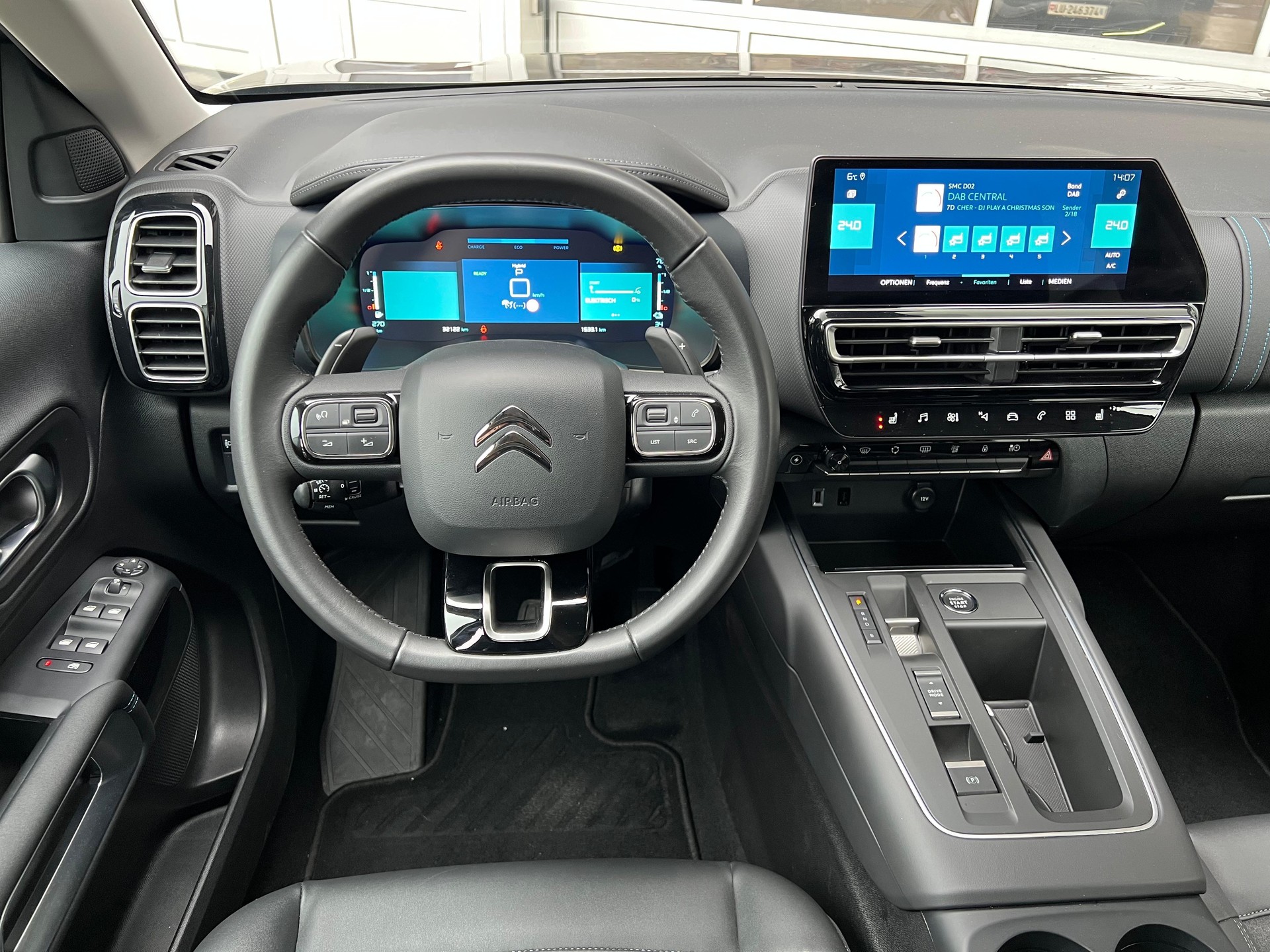 CITROEN C5 Aircross 1.6 Plug-in Hybrid Swiss Edition-image-14