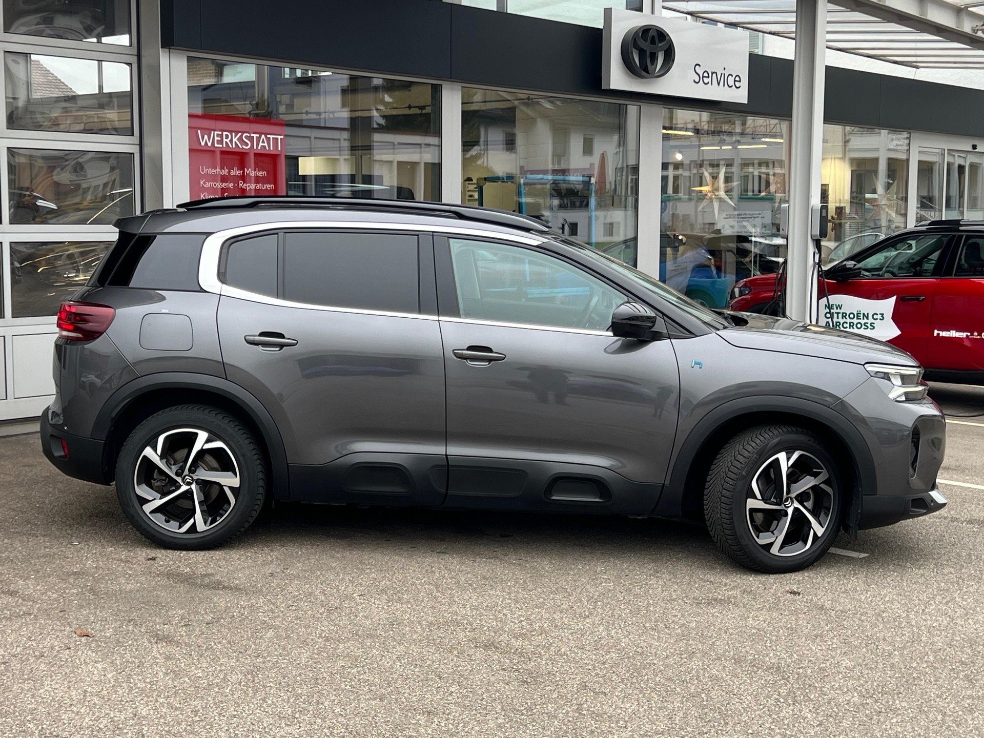 CITROEN C5 Aircross 1.6 Plug-in Hybrid Swiss Edition-showroom-element-3