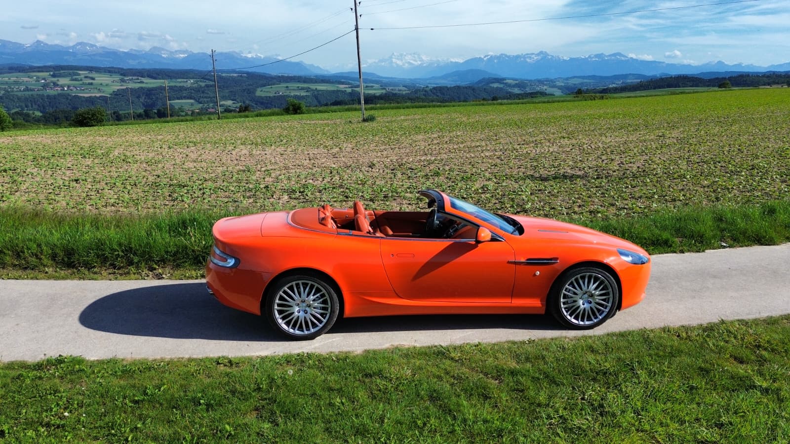 ASTON MARTIN DB9 Volante Touchtronic 2-image-18