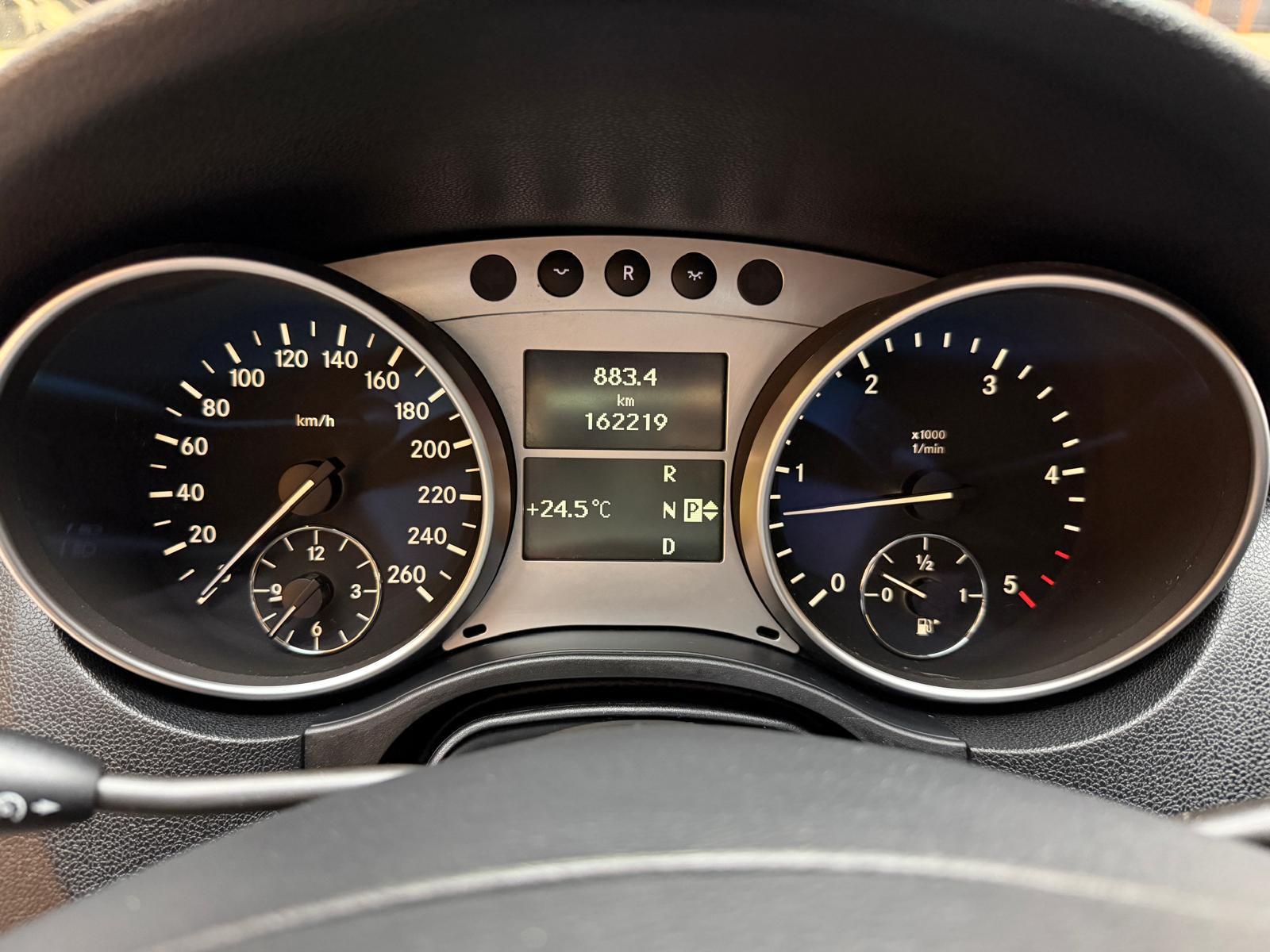 MERCEDES-BENZ ML 280 CDI-image-19