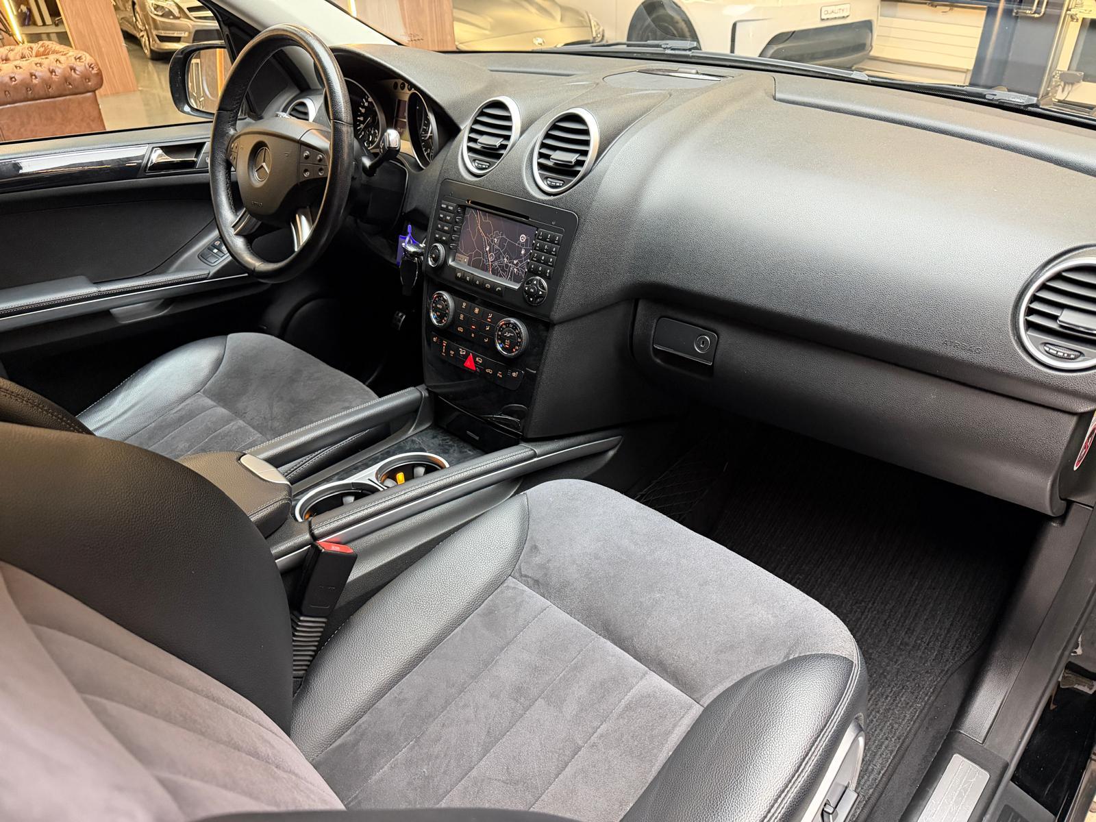 MERCEDES-BENZ ML 280 CDI-image-13