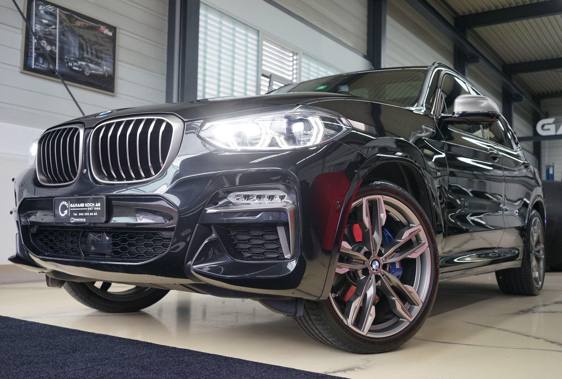 BMW X3 M40d Steptronic-showroom-element-1