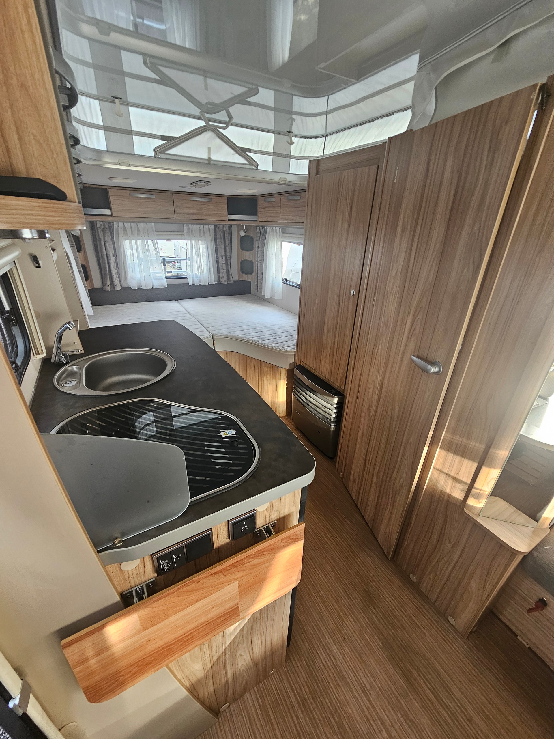 HYMER Eriba Feeling 542 mit Einzelbett, Mover!-image-6