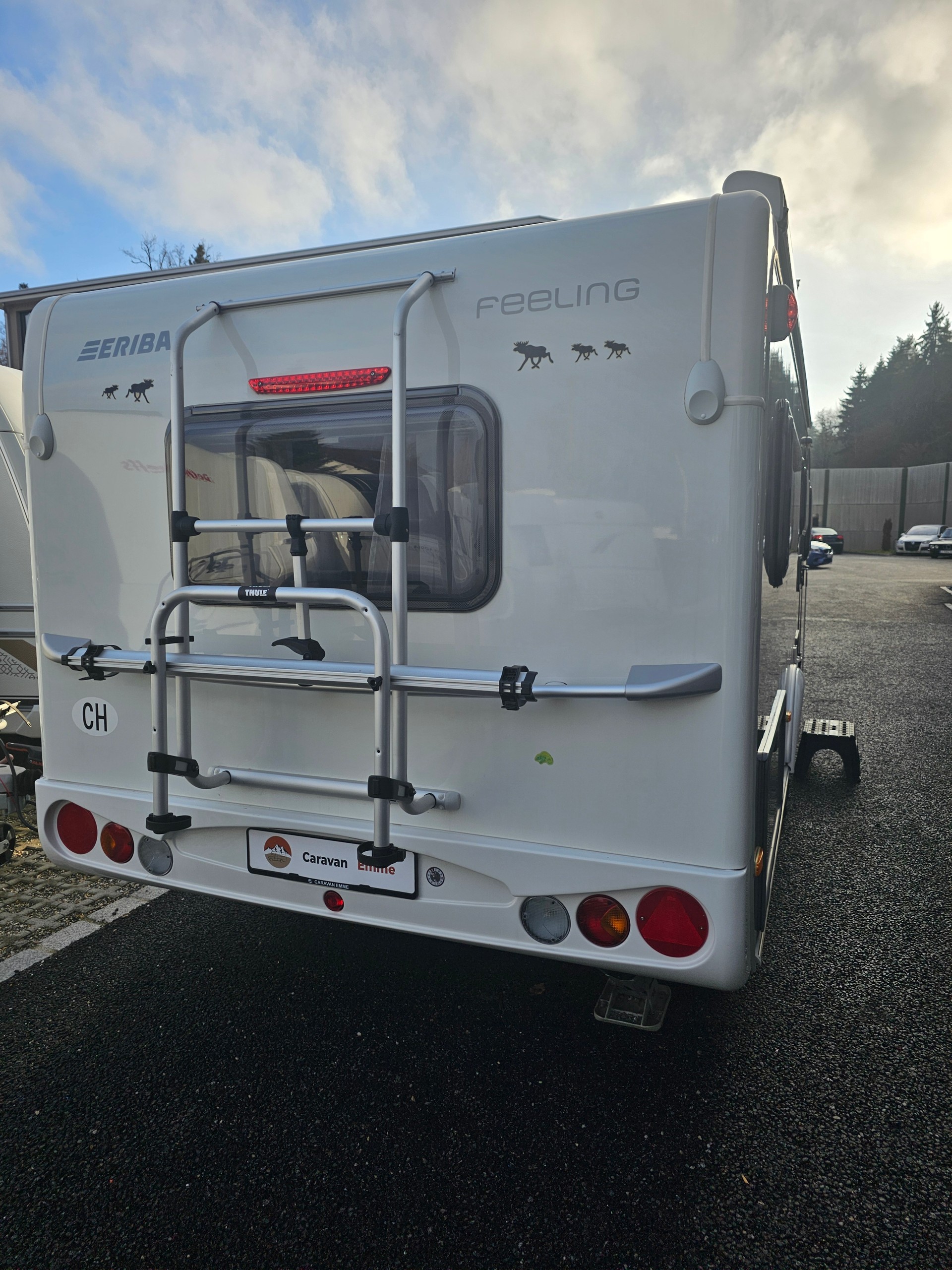 HYMER Eriba Feeling 542 mit Einzelbett, Mover!-image-2