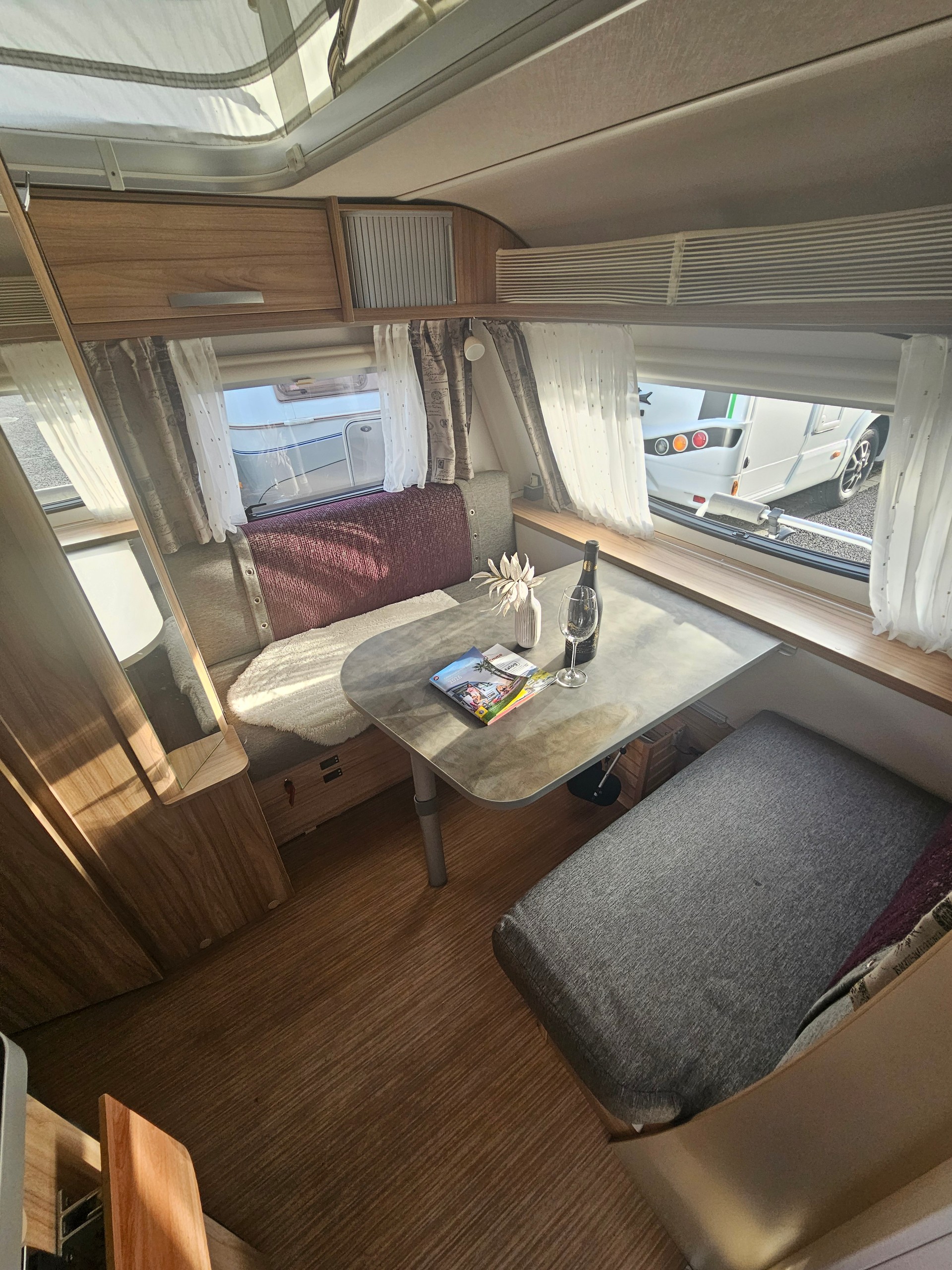 HYMER Eriba Feeling 542 mit Einzelbett, Mover!-image-4