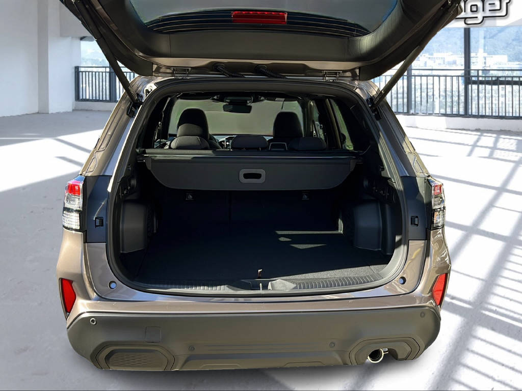 SUBARU Forester Station 2.0i e-Boxer Swiss Plus 2026er Model-image-5