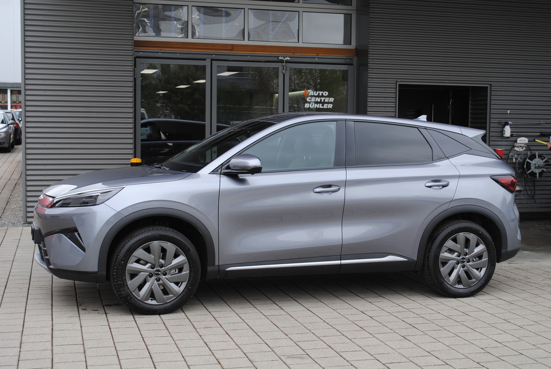 BYD EVO Design-showroom-element-3