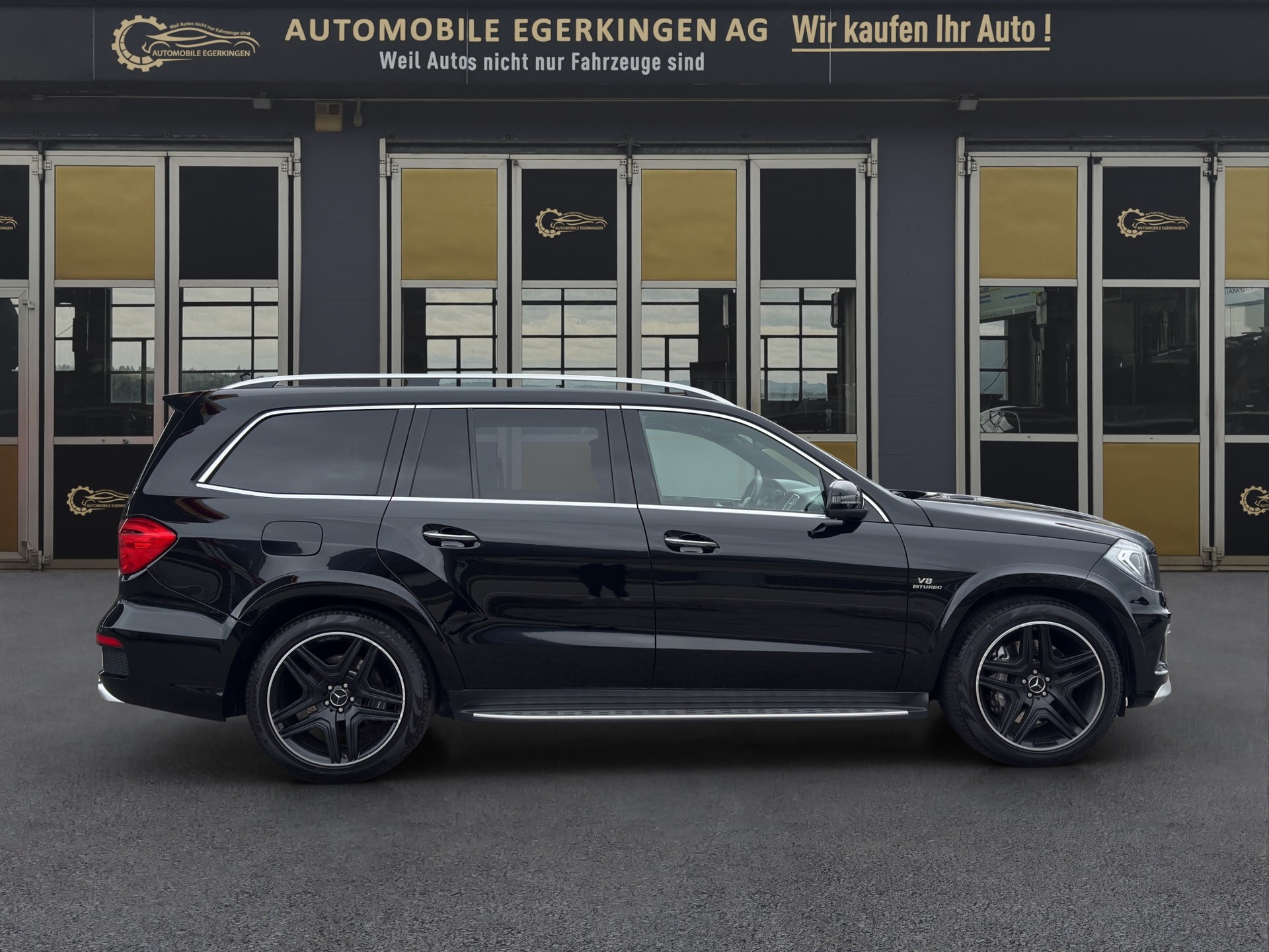 MERCEDES-BENZ GL 63 AMG 4Matic Speedshift Plus 7G-Tronic-showroom-element-3