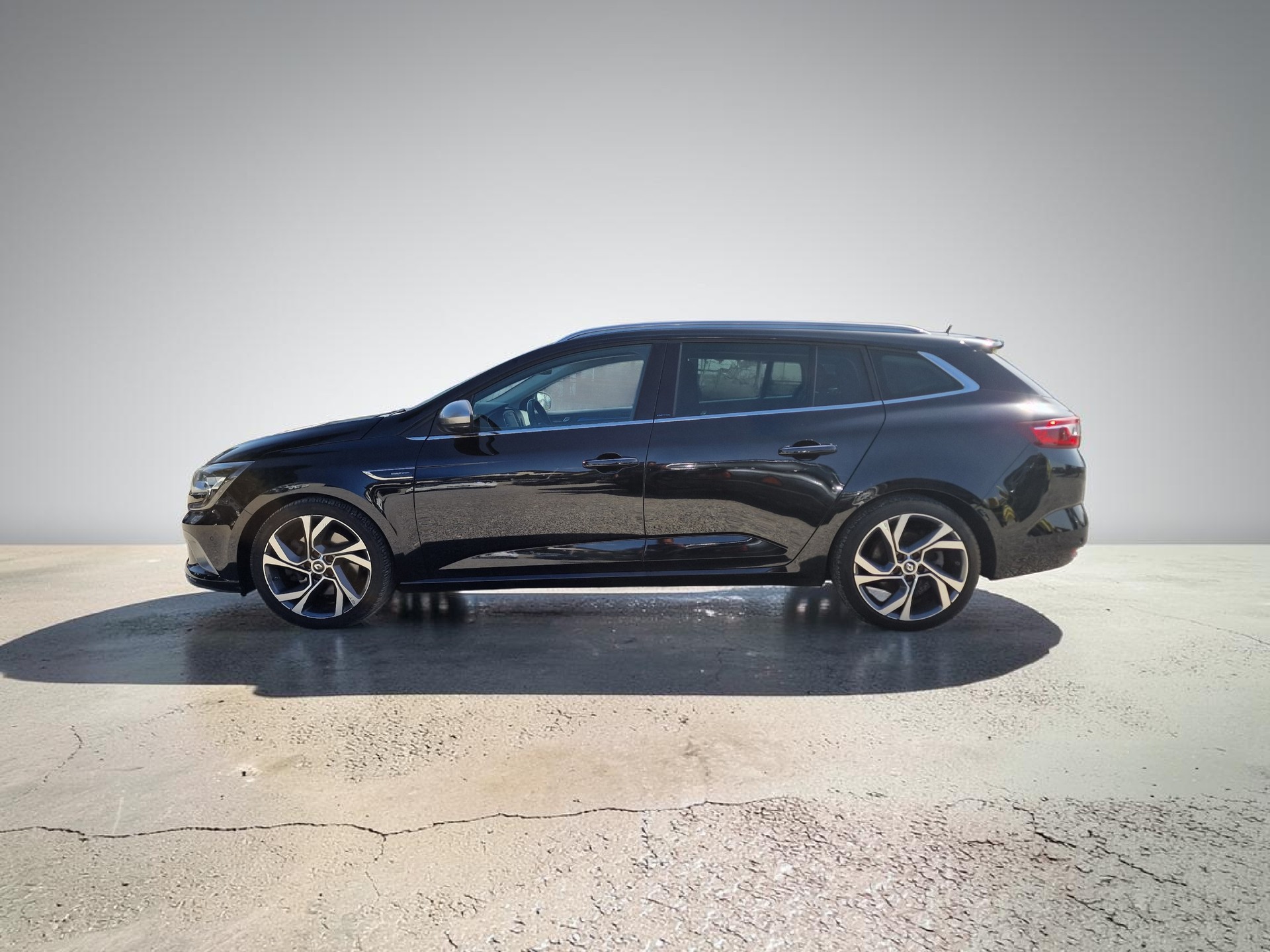 RENAULT Mégane Grandtour 1.6 16V Turbo GT EDC 8xAlu 1.Hand 12Mt Gara-image-5
