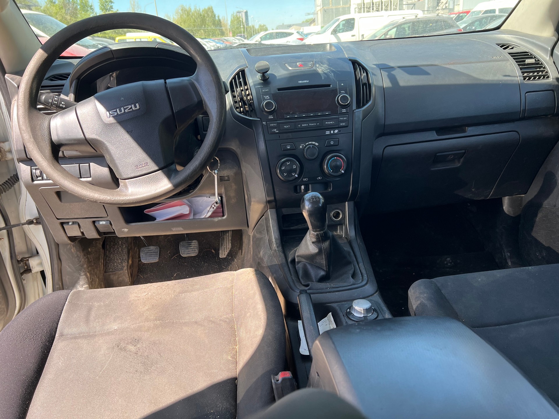 ISUZU NLR 87-image-6