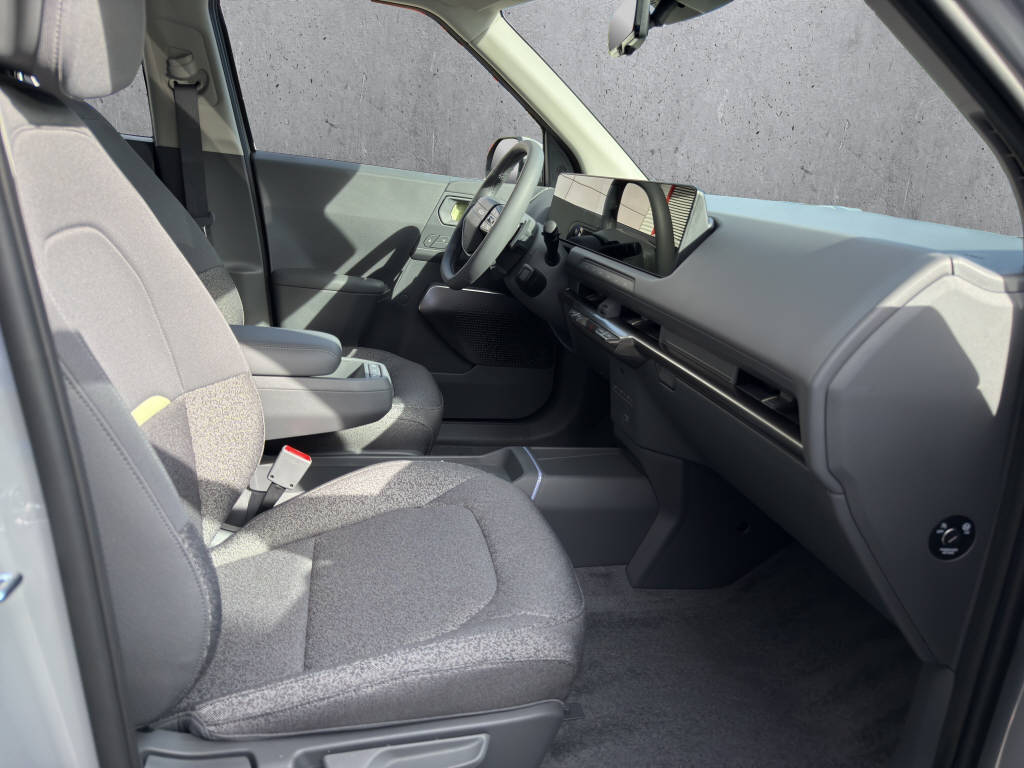 KIA EV2 Air 42.2kWh-image-11