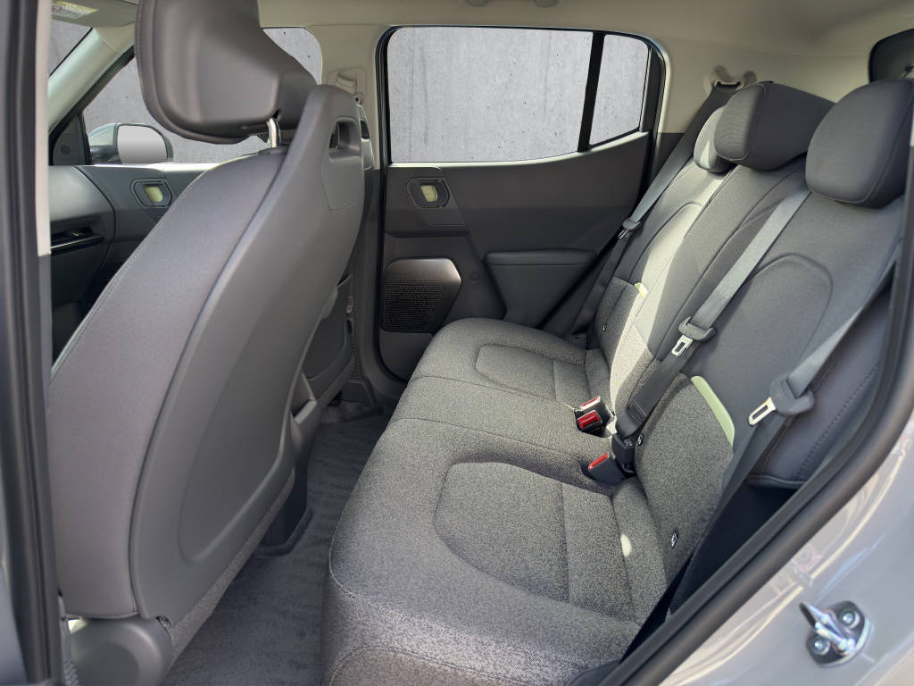KIA EV2 Air 42.2kWh-image-9