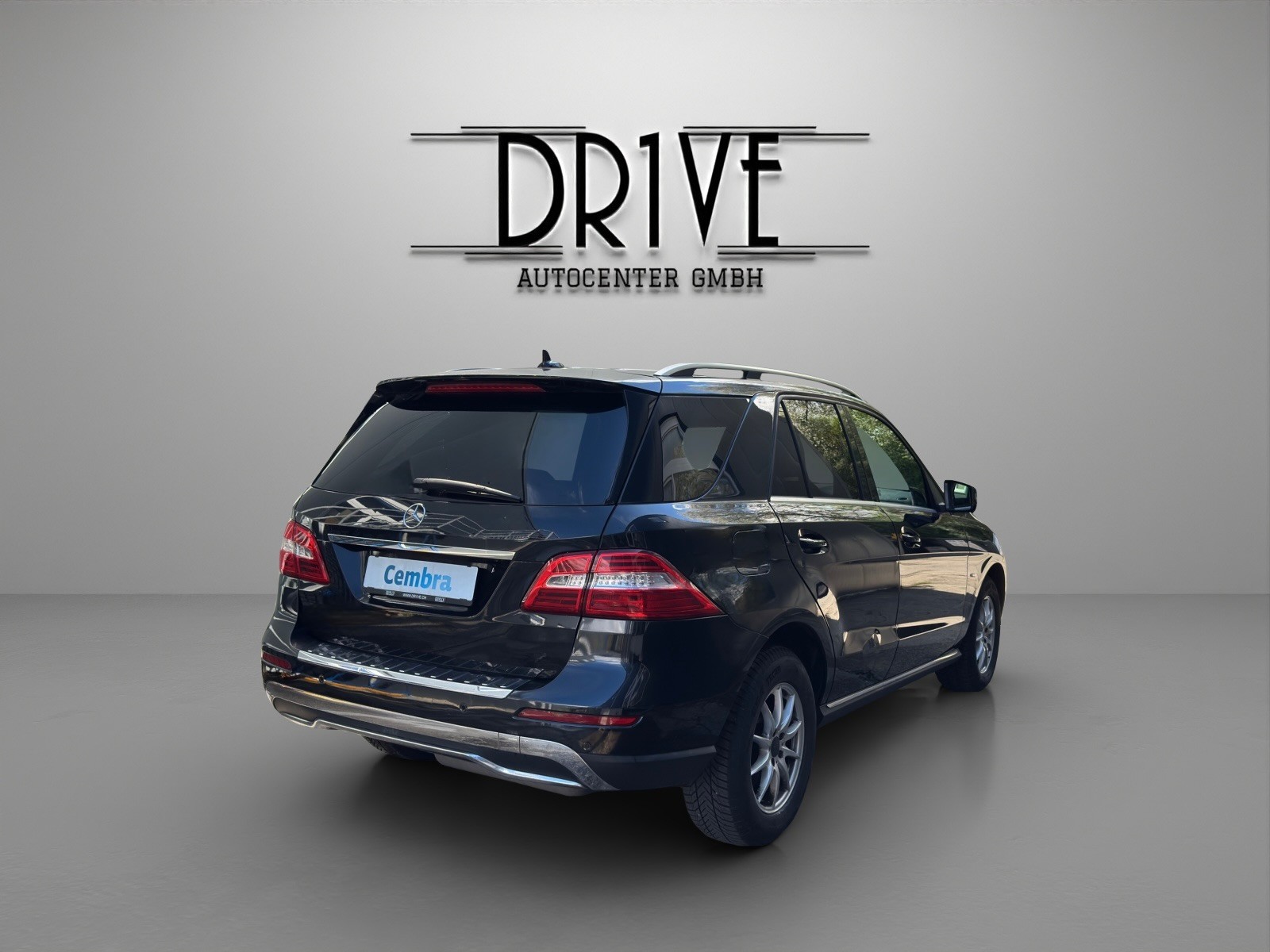 MERCEDES-BENZ ML 250 BlueTEC 4Matic 7G-Tronic-image-4