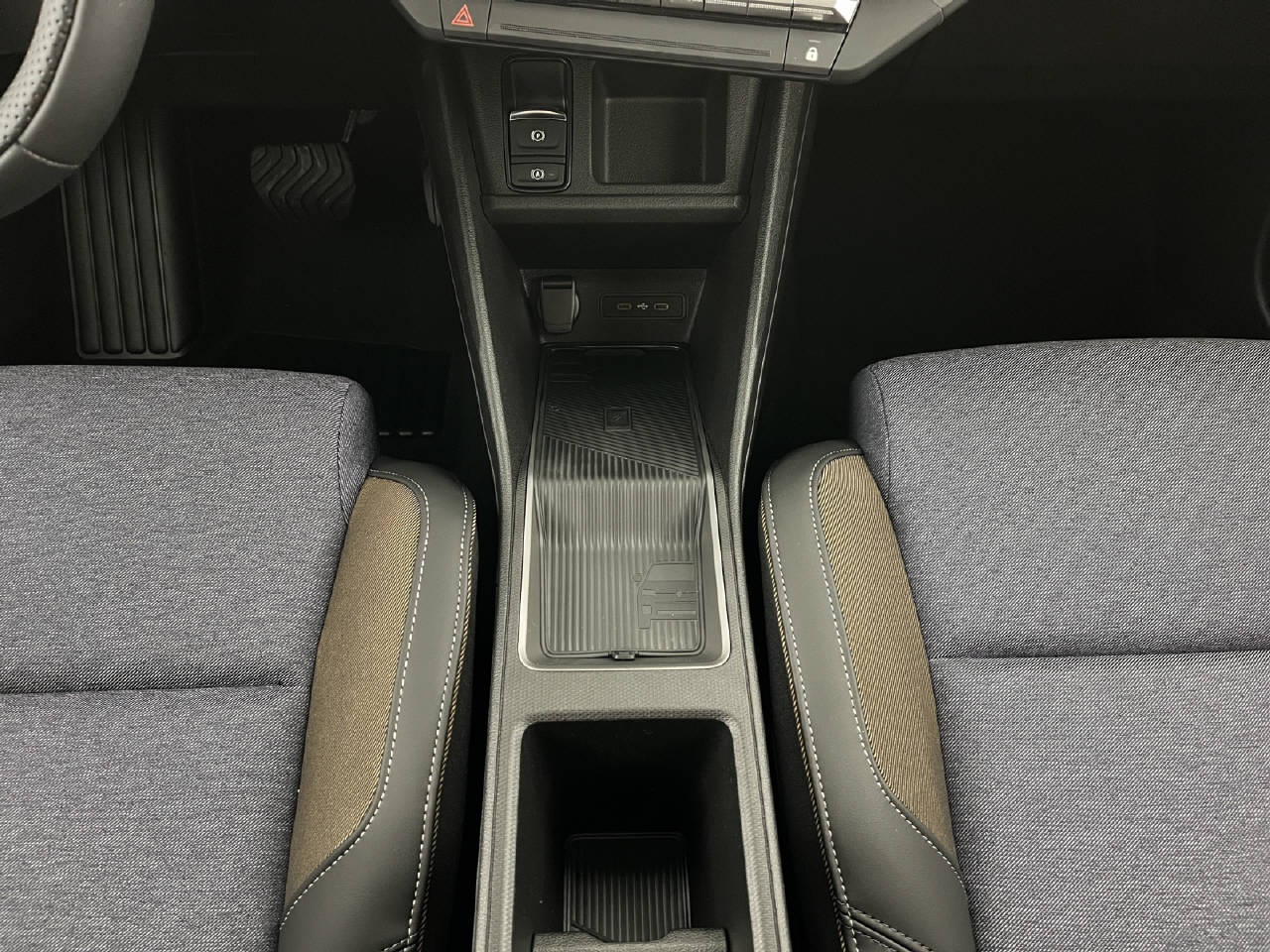 RENAULT R5 E-Tech Comfort Range techno-image-13